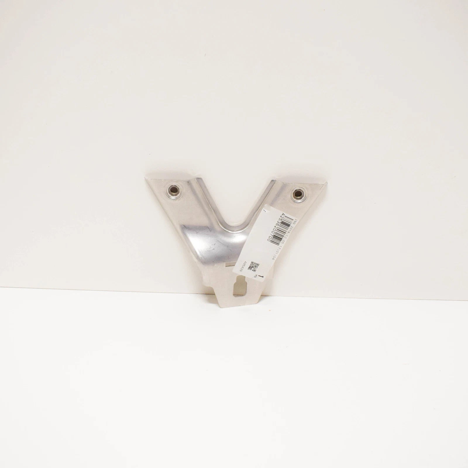 NEW MB E W213 FRONT BUMPER LOWER RIGHT CROSS MEMBER STRUT A2536200700 ORIGINAL