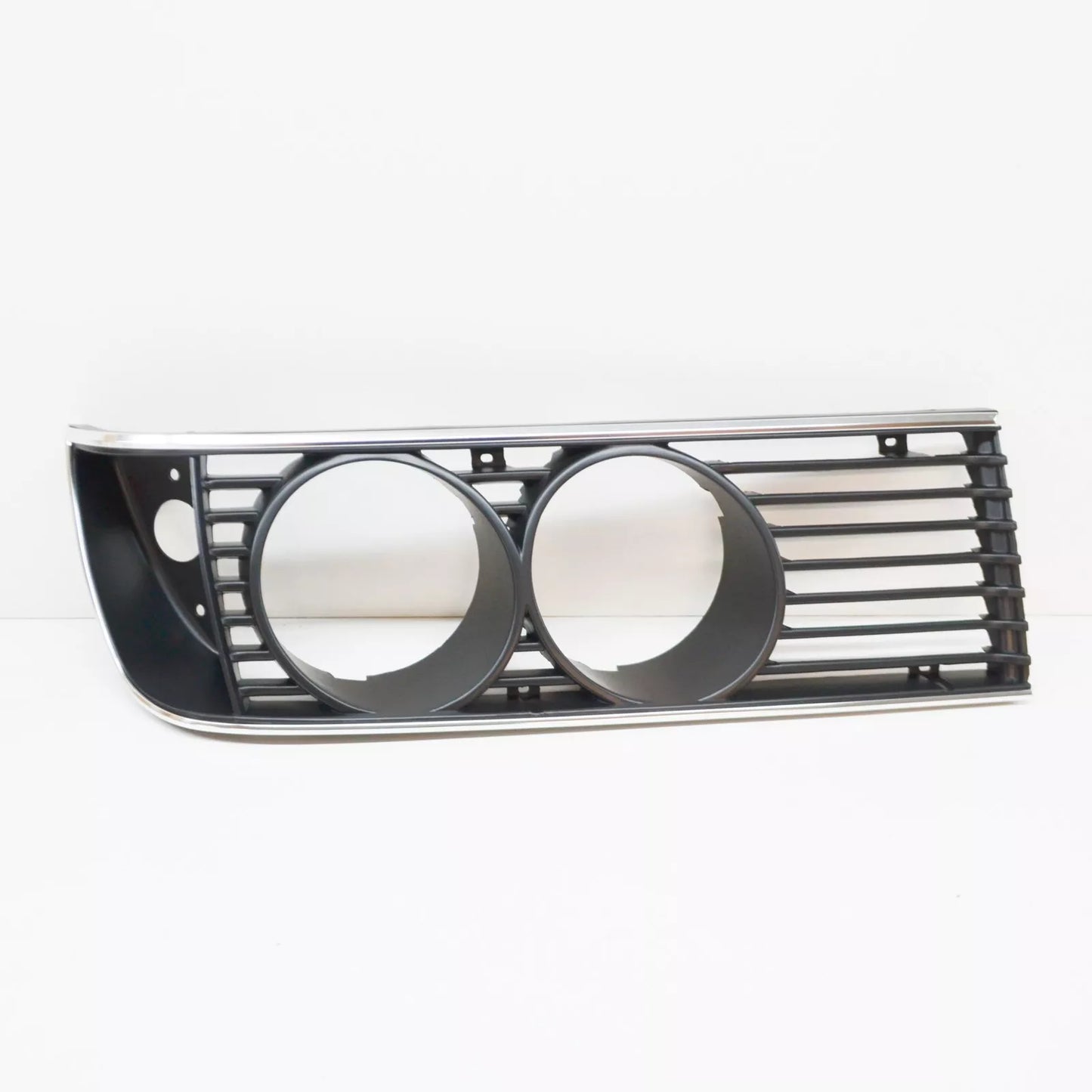 NEW BMW 6 E24 HEADLIGHT FRONT LAMP GRILLE LEFT 51131838751 1838751 ORIGINAL