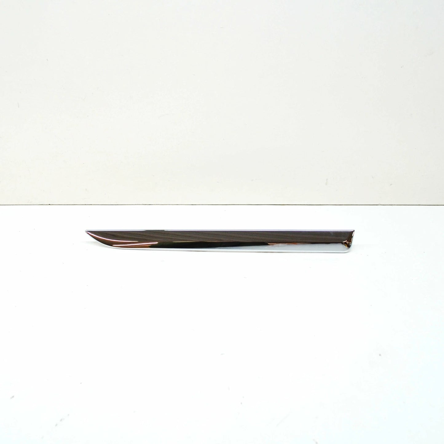 NEW BMW 7 G11 G12 M CHROME REAR RIGHT BUMPER MOLDING TRIM 51128076424 ORIGINAL