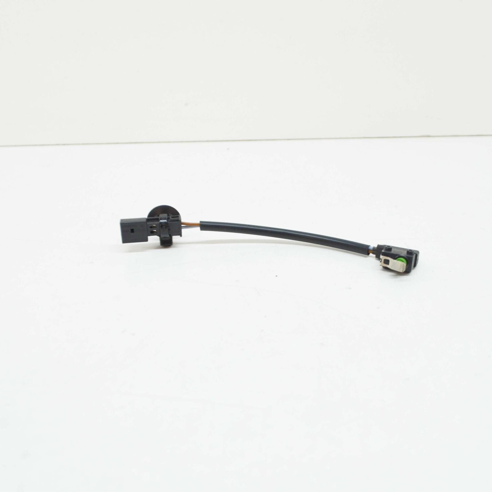 NEW MERCEDES-BENZ E COVERTIBLE A207 FOLDING TOP SWITCH A2098201710 ORIGINAL