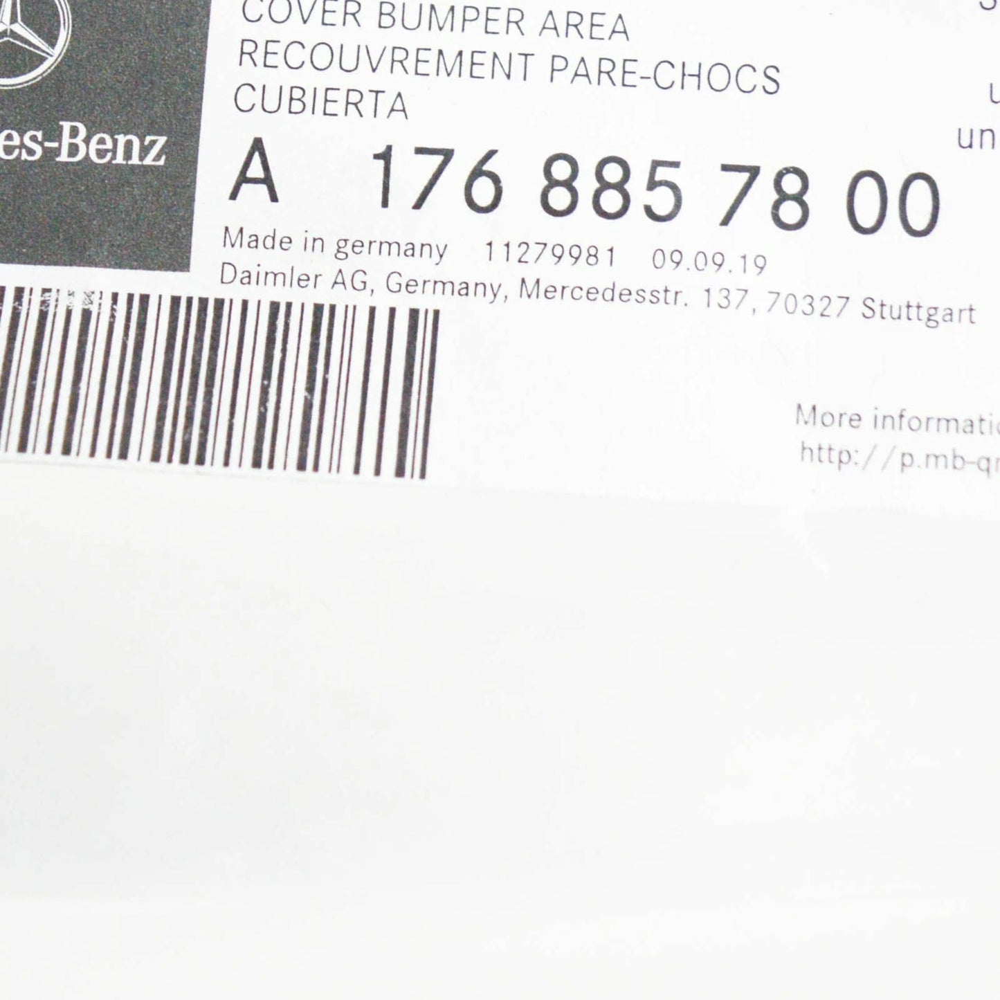 NEW MERCEDES-BENZ A W176 FRONT BUMPER RIGHT COVER A1768857800