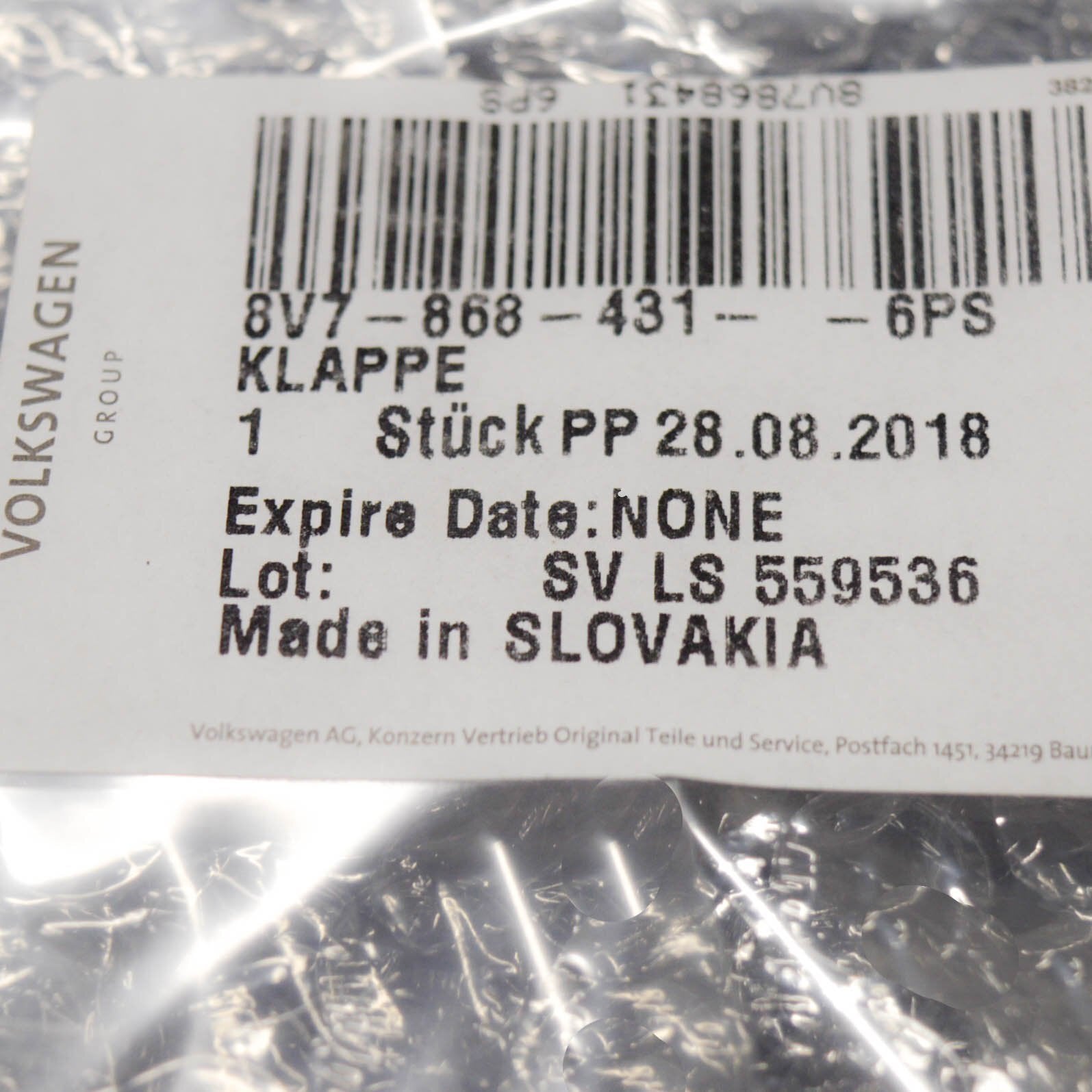 NEW AUDI A3 8V LEFT SIDE PANEL TRIM LINKAGE PROTRUSION FLAP 8V78684316PS