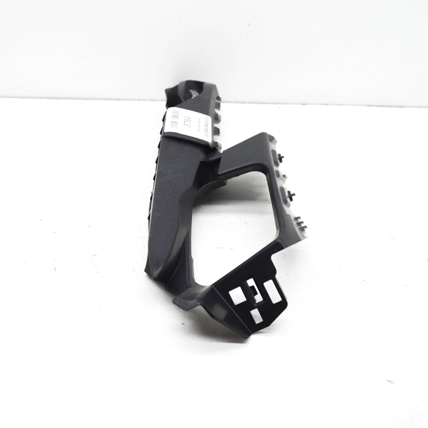 NEW AUDI A3 LIMOUSINE 8Y FRONT RIGHT BUMPER CLOSING ELEMENT 8Y0807320B ORIGINAL