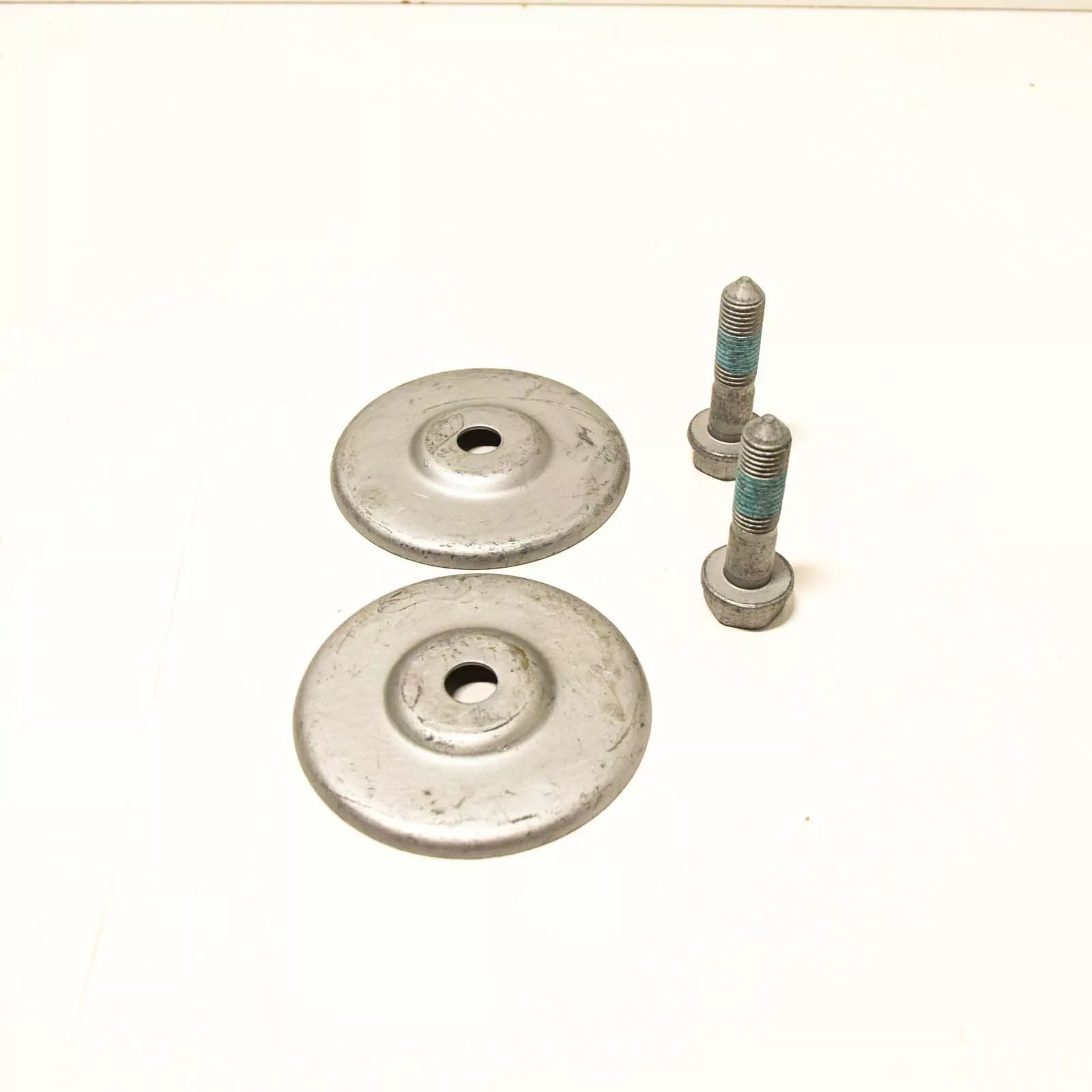 NEW MERCEDES-BENZ E-CLASS W124 SUB FRAME MOUNT KIT A1243506708 ORIGINAL