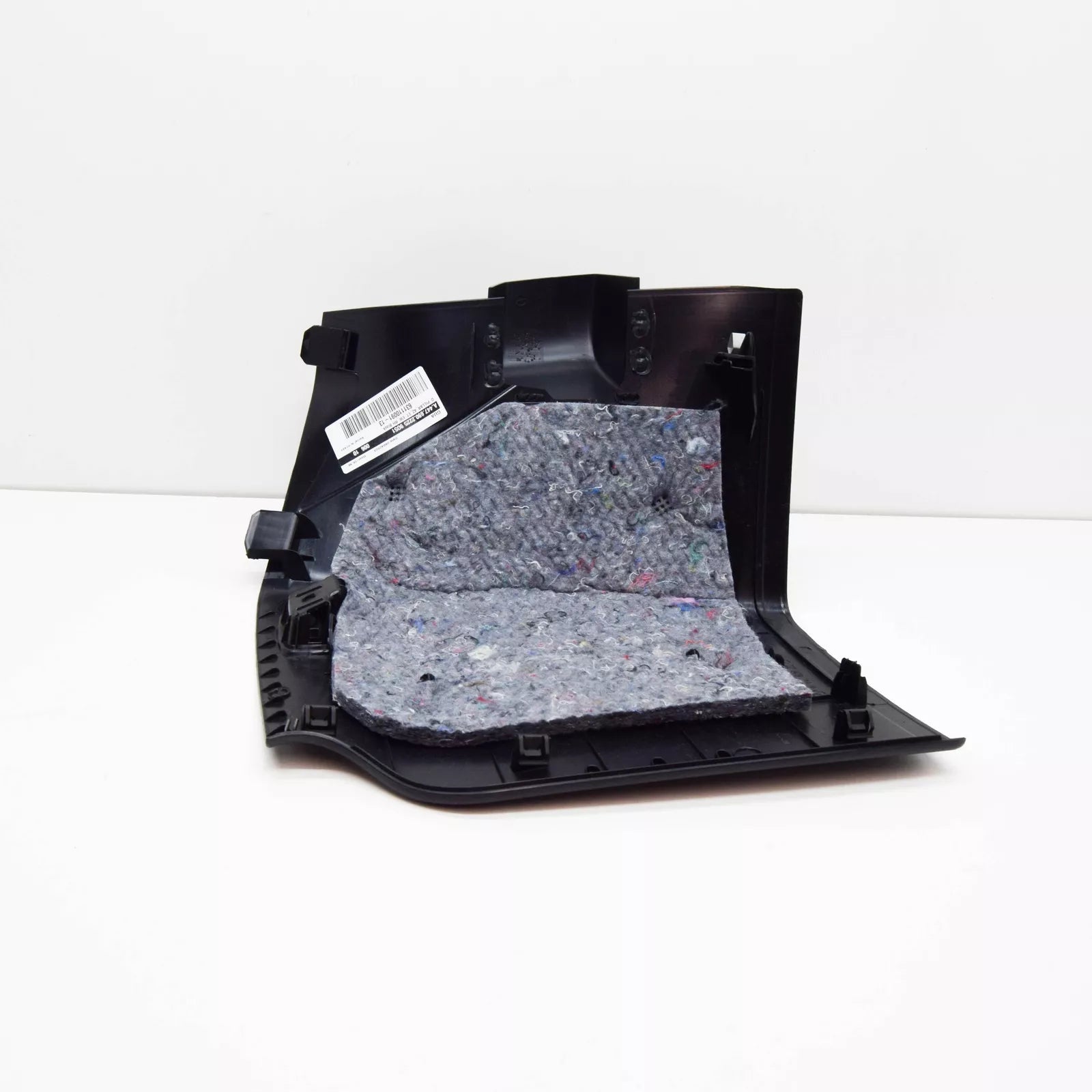 NEW MERCEDES-BENZ VITO W447 RIGHT SIDE D-PILLAR TRIM A44769022259051 ORIGINAL