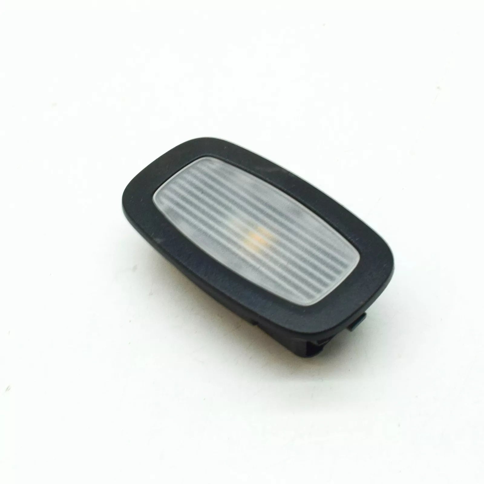 NEW MB C W205 INTERIOR INSTRUMENT PANEL LIGHTING A00090651079051 ORIGINAL