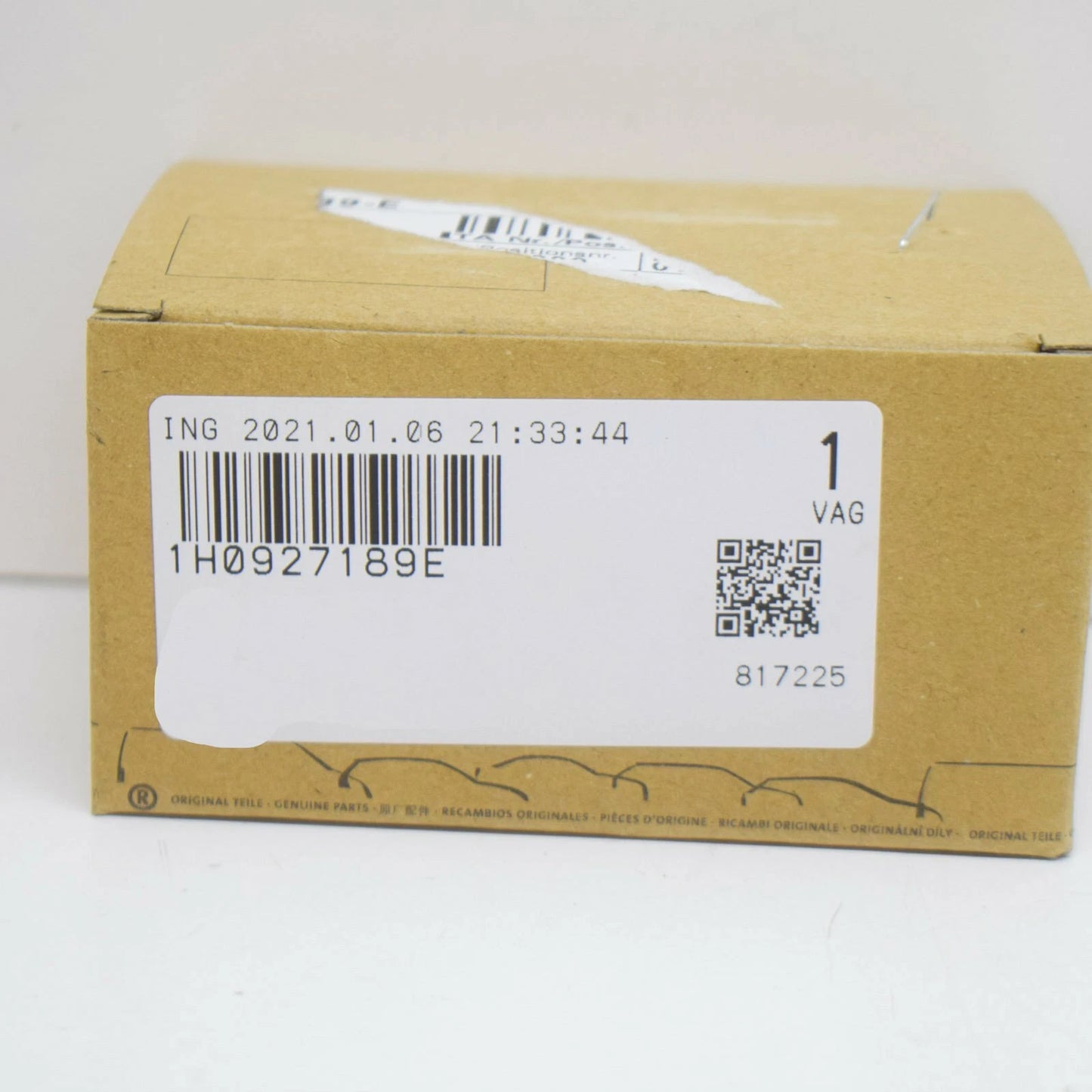 NEW VOLKSWAGEN TOUAREG 7L CLUTCH PEDAL SWITCH 1H0927189E