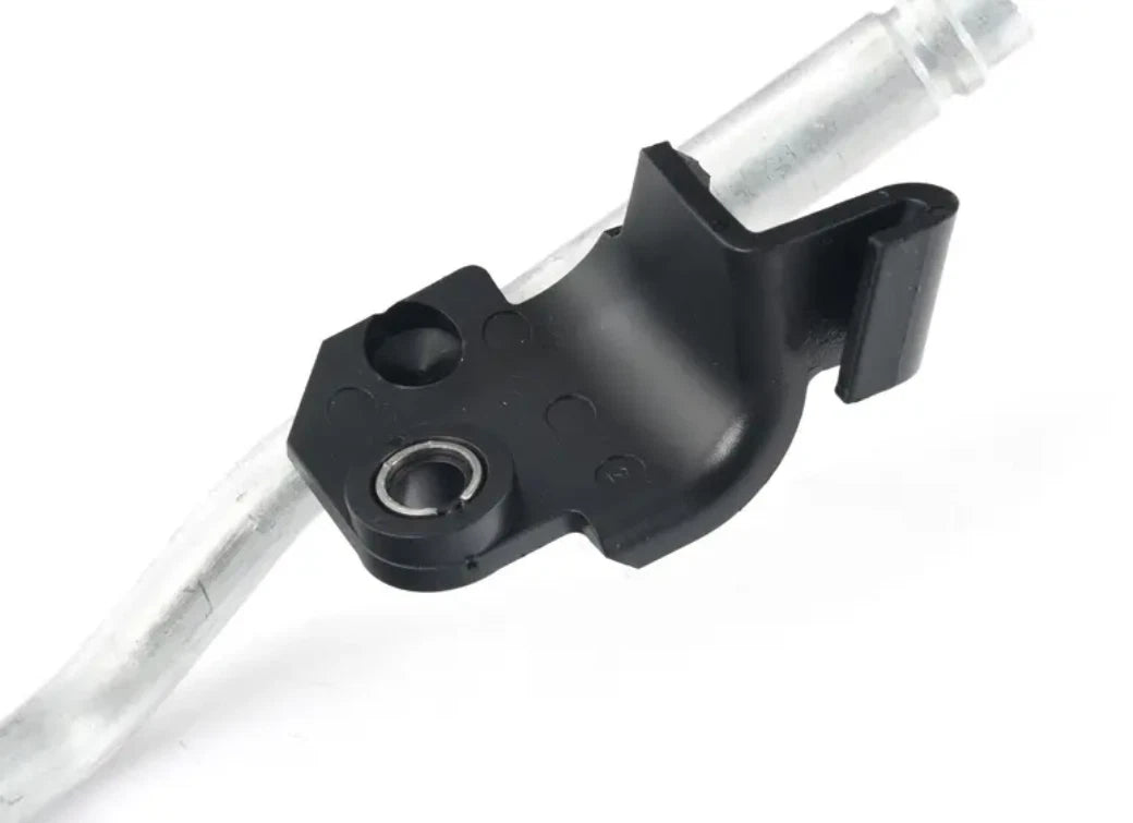 NEW BMW 5 F10 A/C REFRIGERANT SUCTION HOSE 9120005 64539120005 ORIGINAL