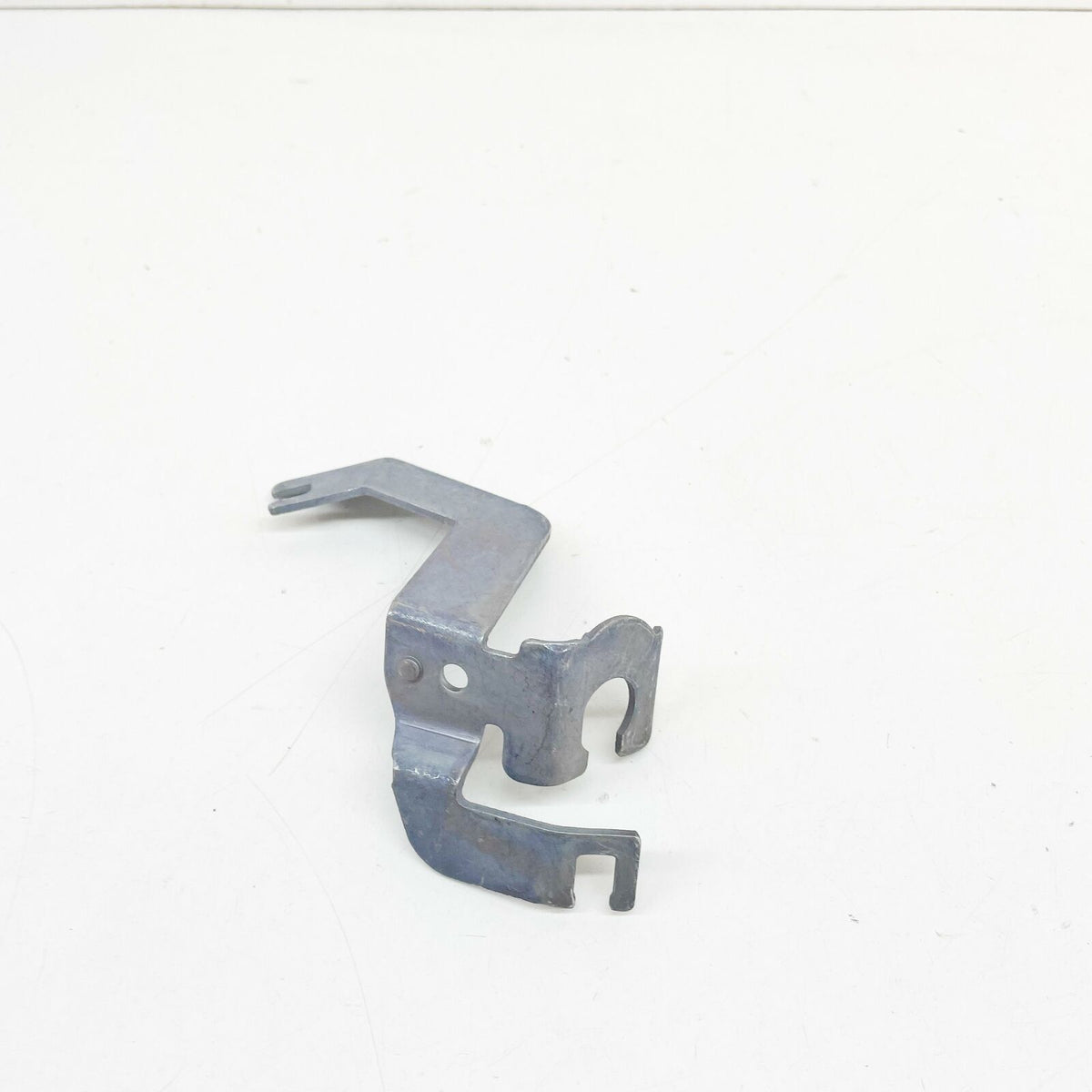 new audi a3 sportback 8p front left brake hose bracket 1k0611841f original