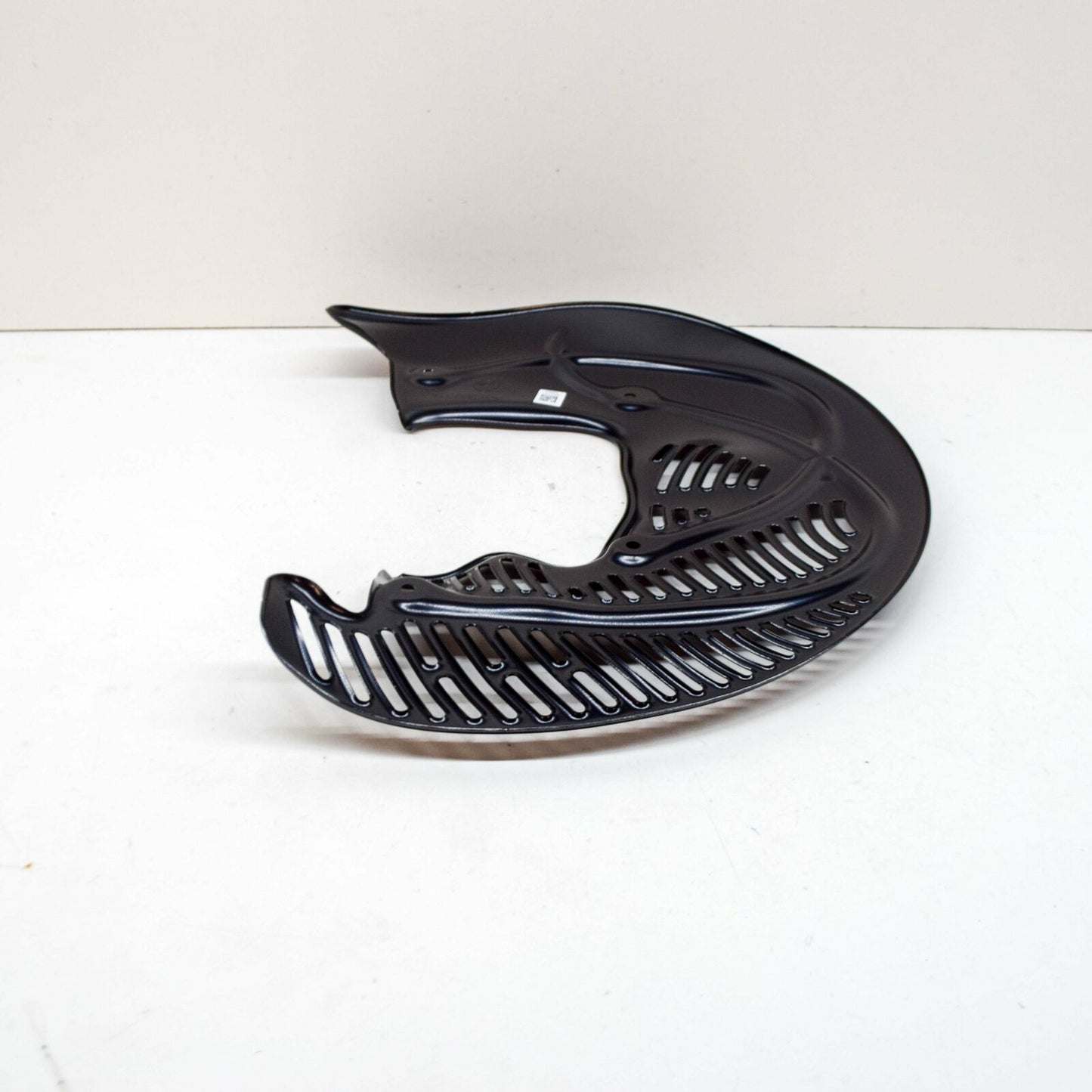 NEW AUDI Q7 4M FRONT RIGHT BRAKE DISC PROTECTION 4M0615312H ORIGINAL