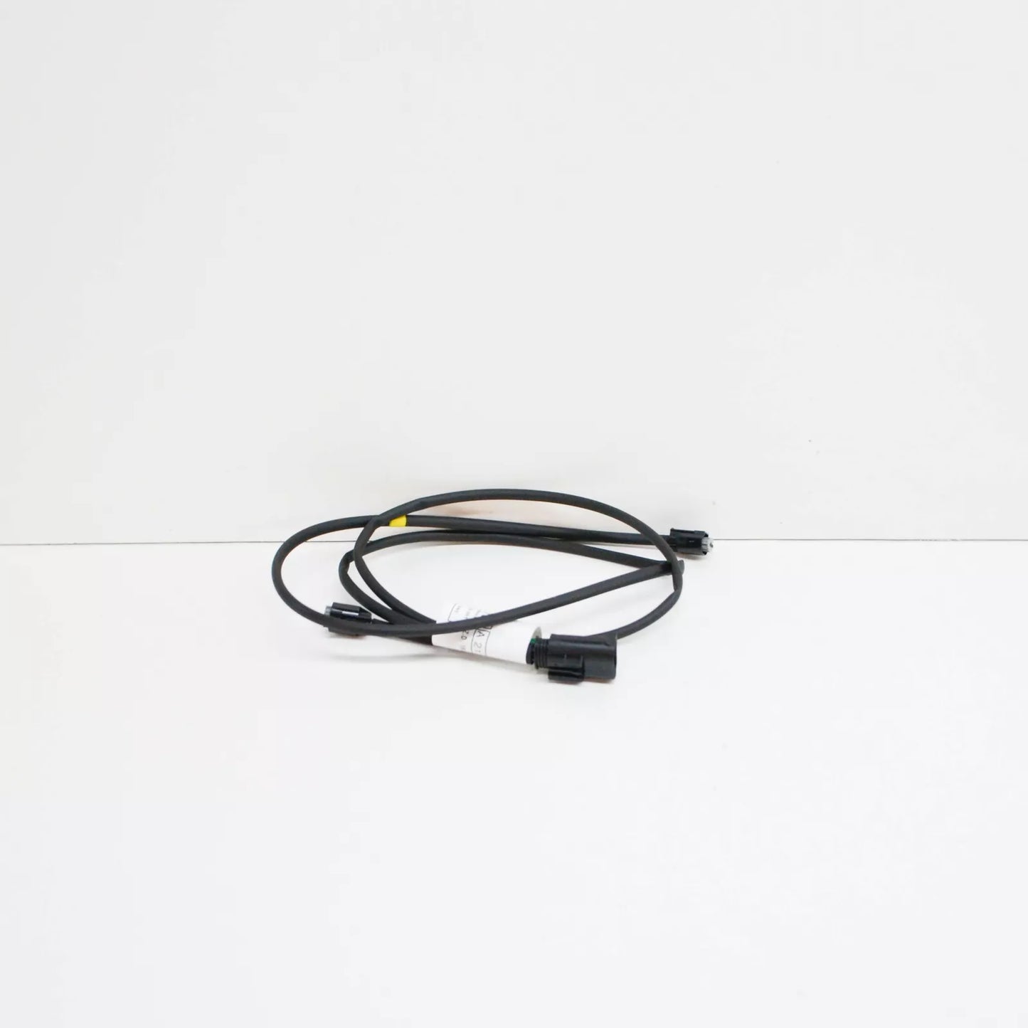 NEW MB E T-MODEL S211 REAR AXLE SELF-LEVELLING DEVICE CABLE A2115405332 ORIGINAL