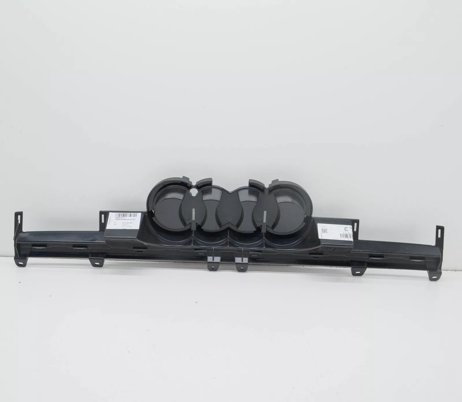 NEW AUDI Q7 4M FRONT BUMPER RADIATOR GRILLE BRACKET 4M0853037E