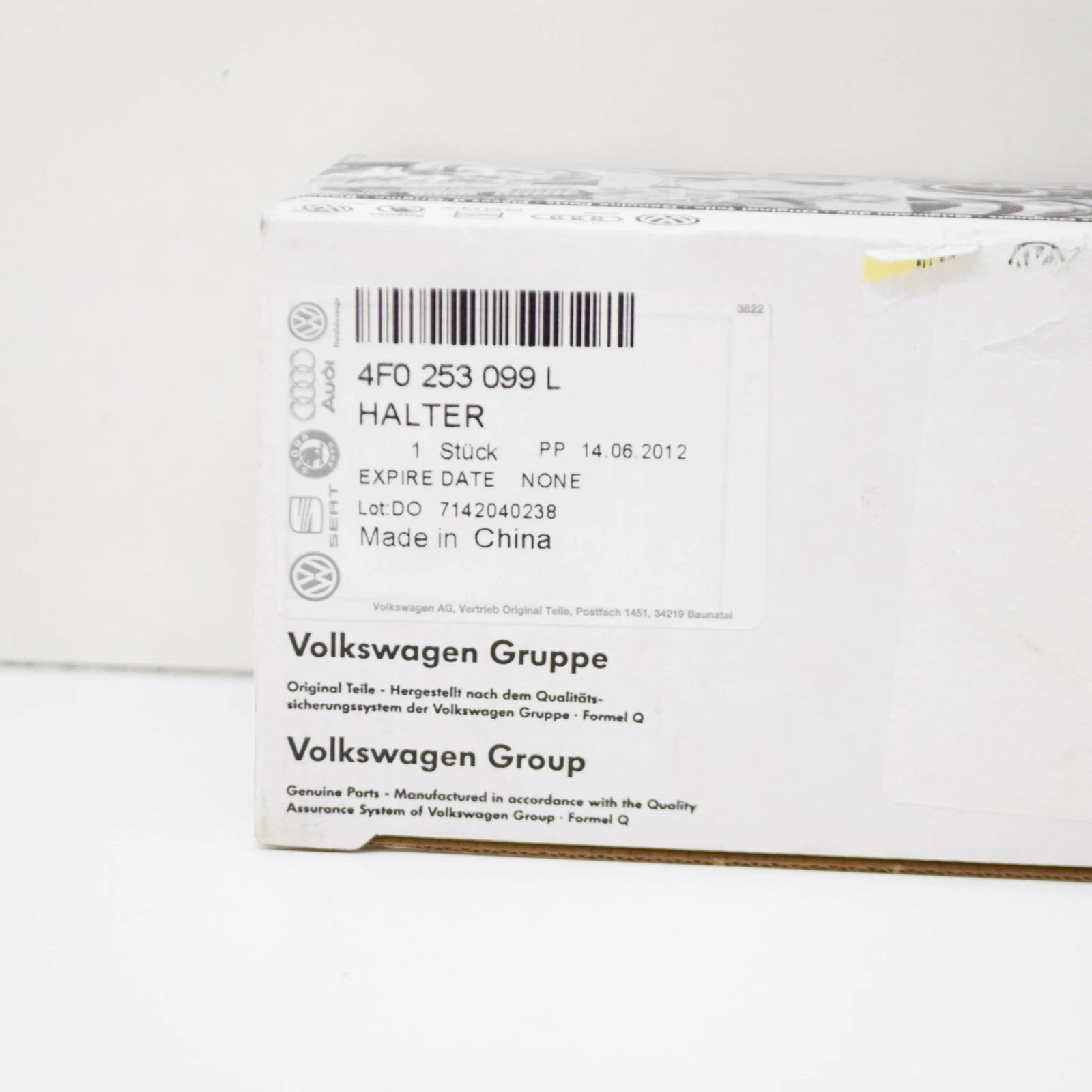 NEW AUDI A6 C6 EXHAUST HANGER BRACKET 4F0253099L