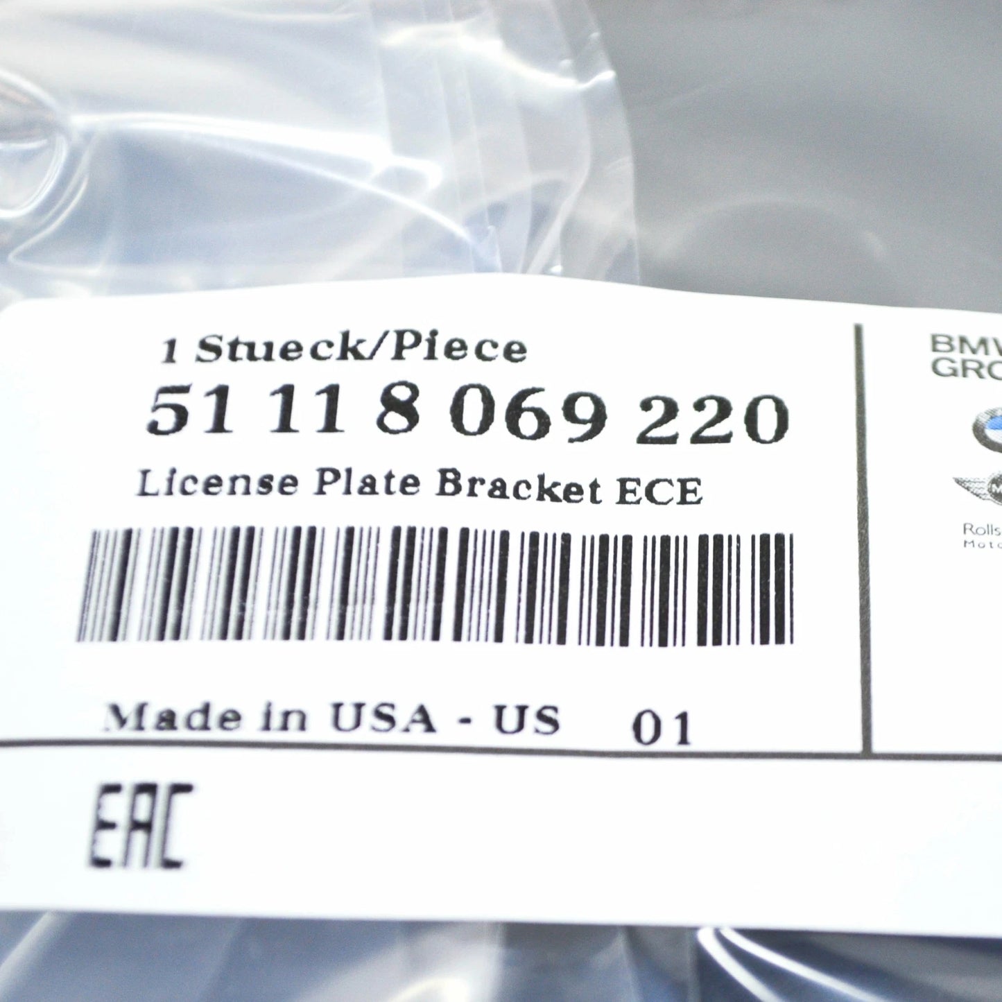NEW BMW X5 G05 M FRONT BUMPER LICENSE PLATE HOLDER 51118069220 8069220 ORIGINAL