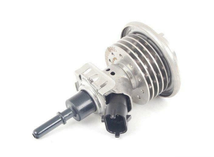 NEW AUDI A4 B8 REDUCTION AGENT INJECTOR 3C0131113C ORIGINAL