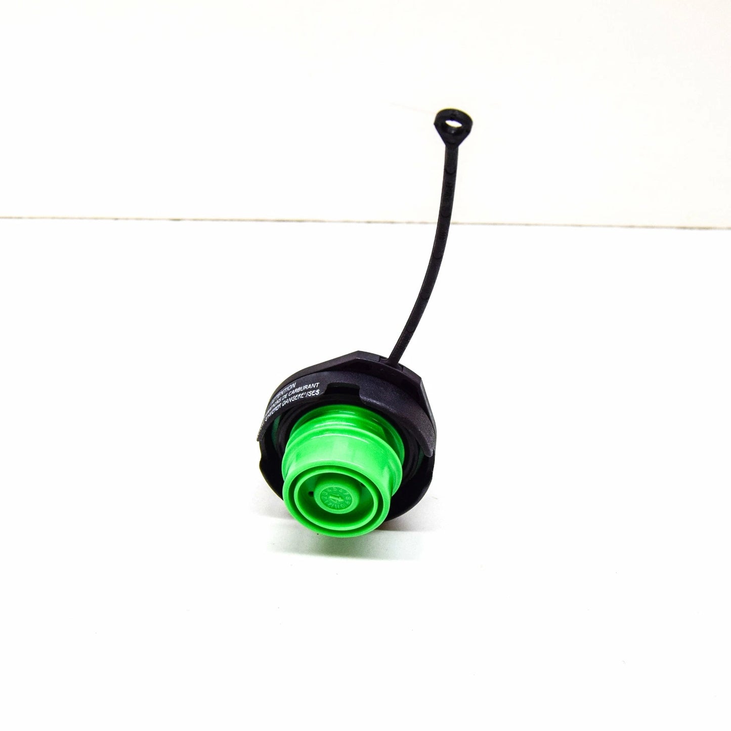 NEW AUDI A3 8PA FUEL TANK COVER CAP 8P0201550D