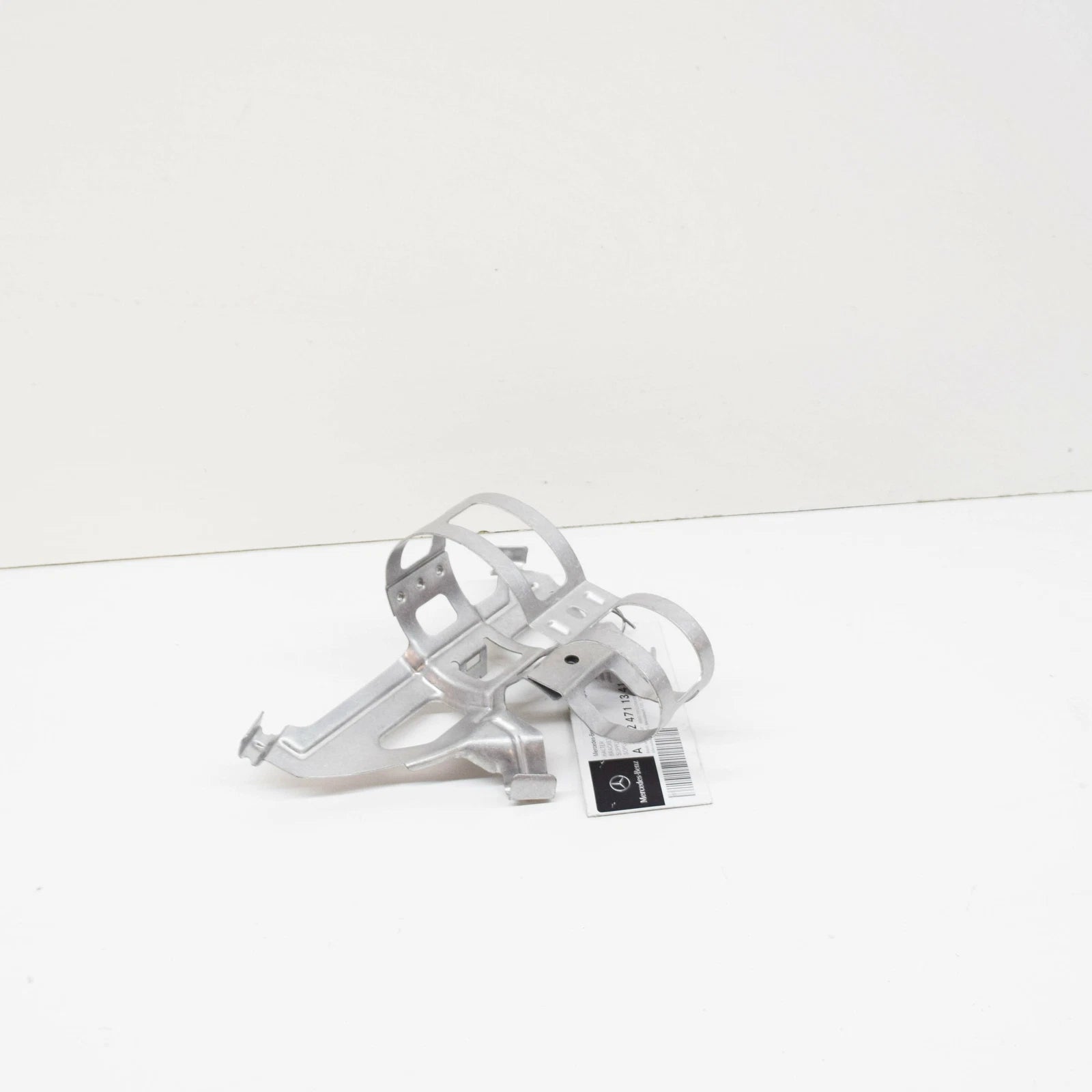 NEW MERCEDES-BENZ E W210 FUEL PUMP SYSTEM BRACKET A2024711341 ORIGINAL