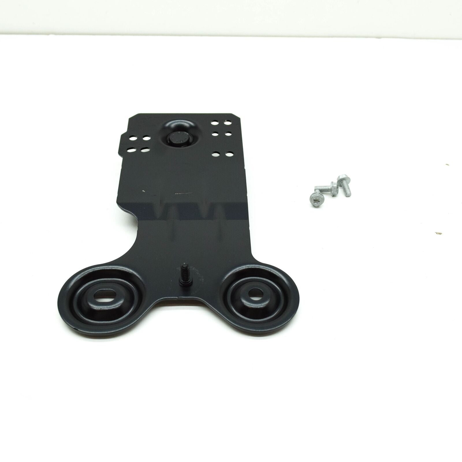 NEW VOLKSWAGEN PASSAT B8 3G HEATER BRACKET 5Q0898595B ORIGINAL