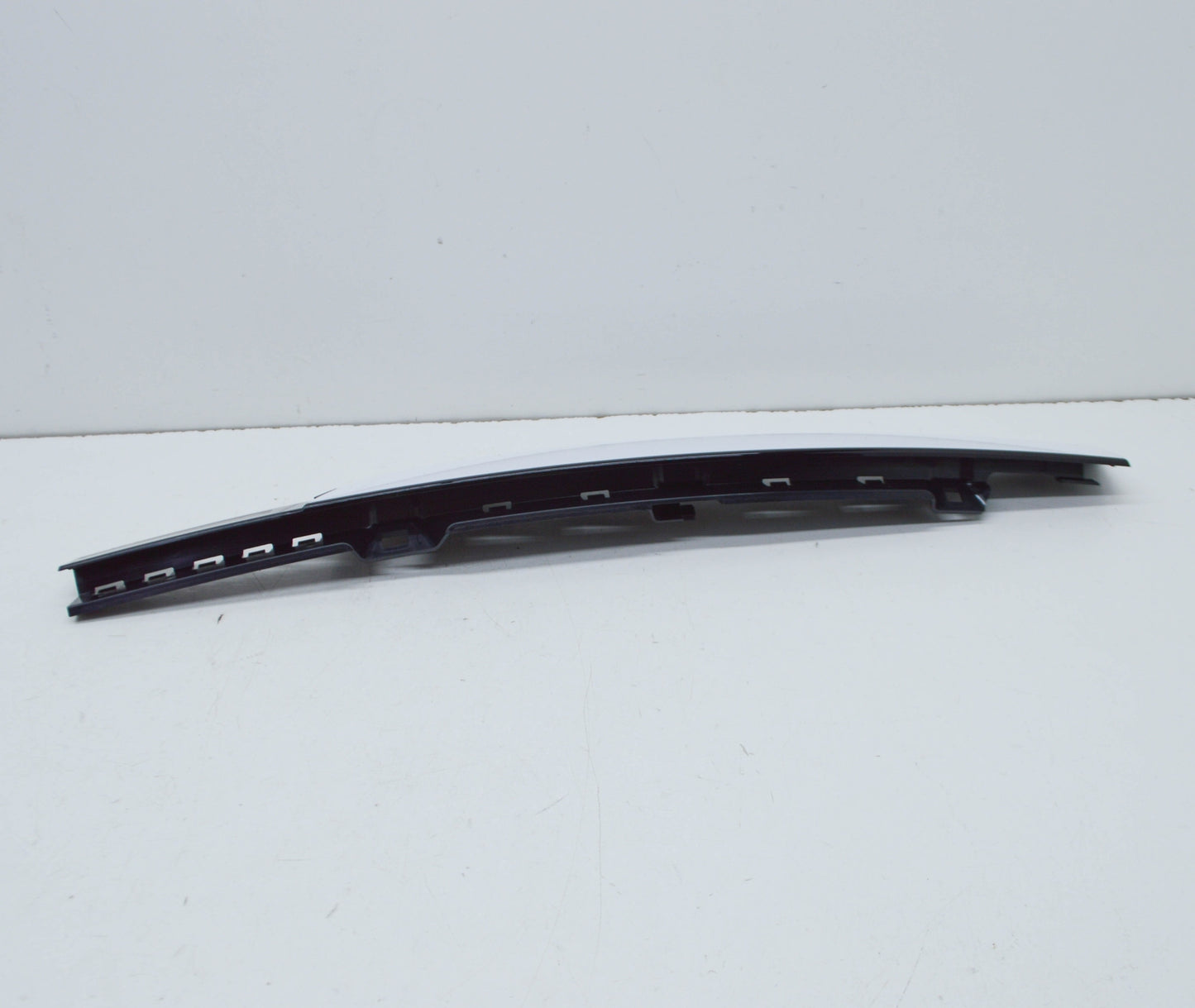 NEW VW TRANSPORTER T6 FRONT LEFT DOOR EXTERIOR TRIM 2GM837902G041 ORIGINAL