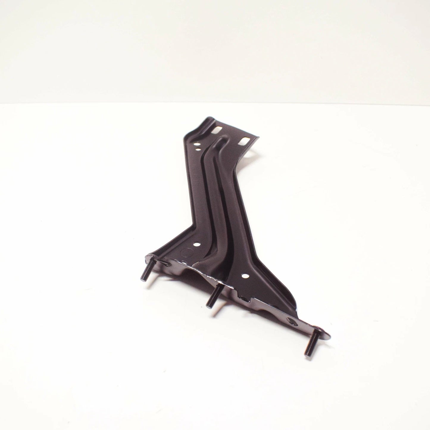 NEW AUDI Q5 8R FRONT RIGHT FENDER BRACKET 8R0821136 2015