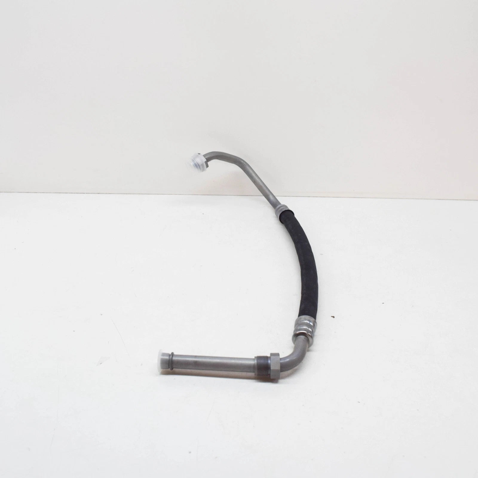 NEW BMW E30 CABRIO ENGINE OIL COOLER HOSE PIPE OUTLET 1707864 17211707864