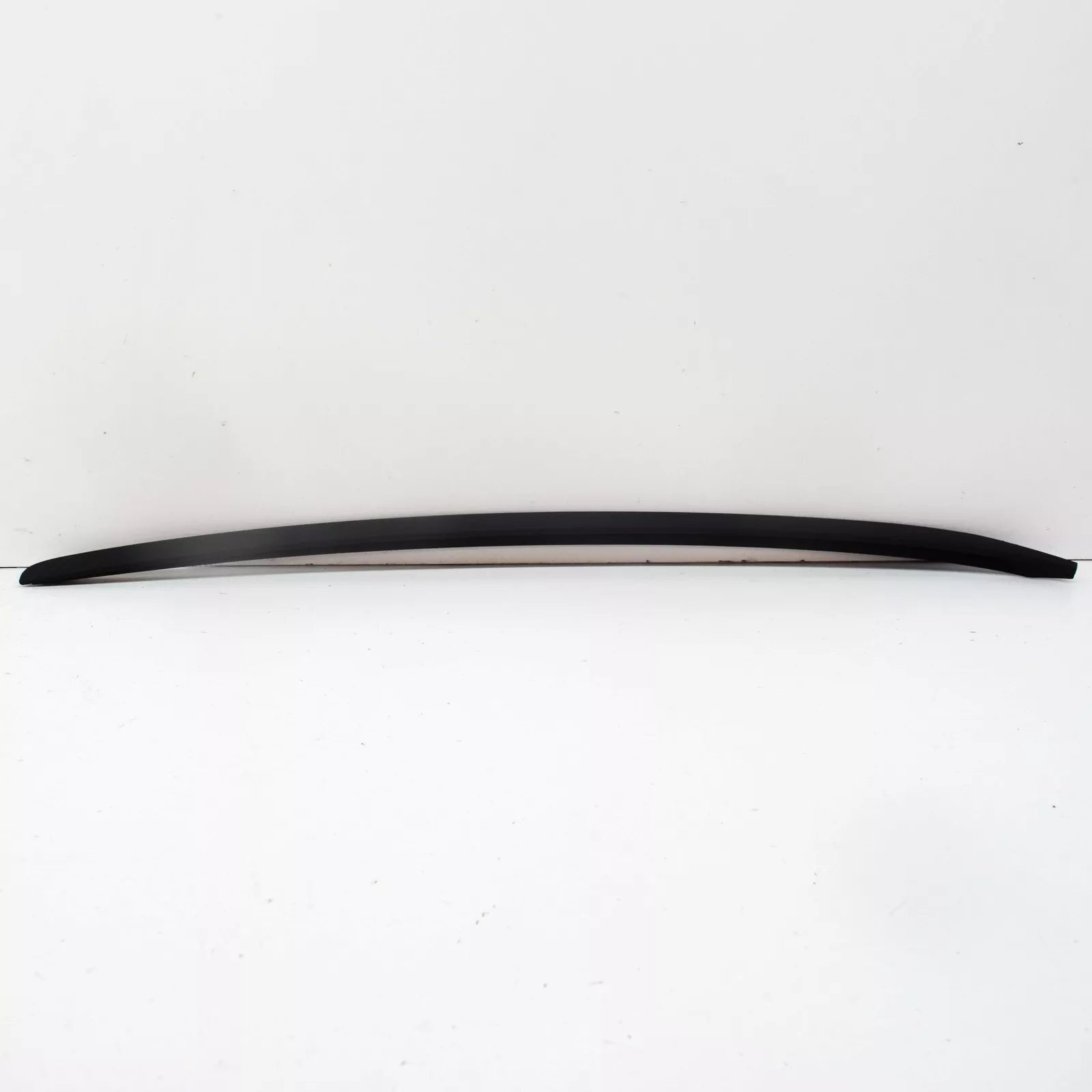 NEW AUDI A6 C6 FRONT WINDSHIELD LEFT WATER DEFLECTOR 4F0854327A01C ORIGINAL