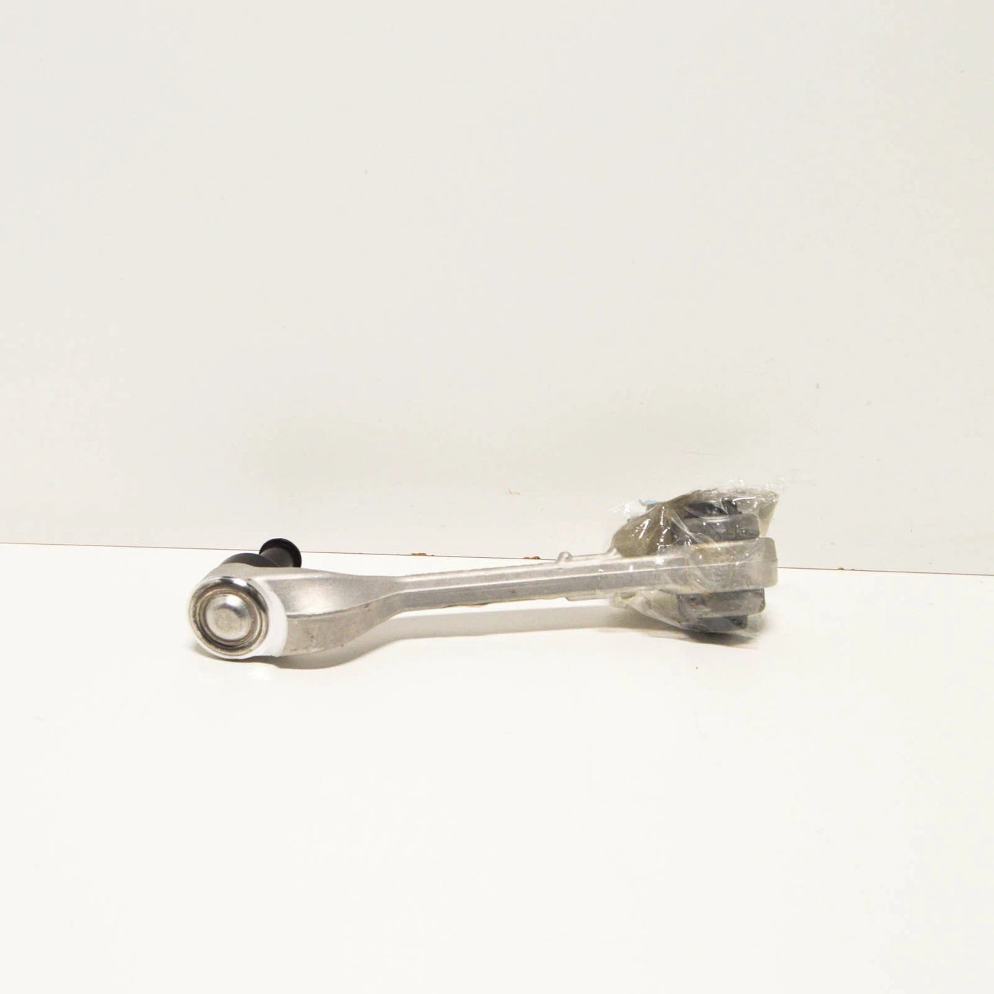 NEW BMW 3 G20 FRONT LEFT LOWER WISHBONE CONTROL ARM 31106888855 ORIGINAL
