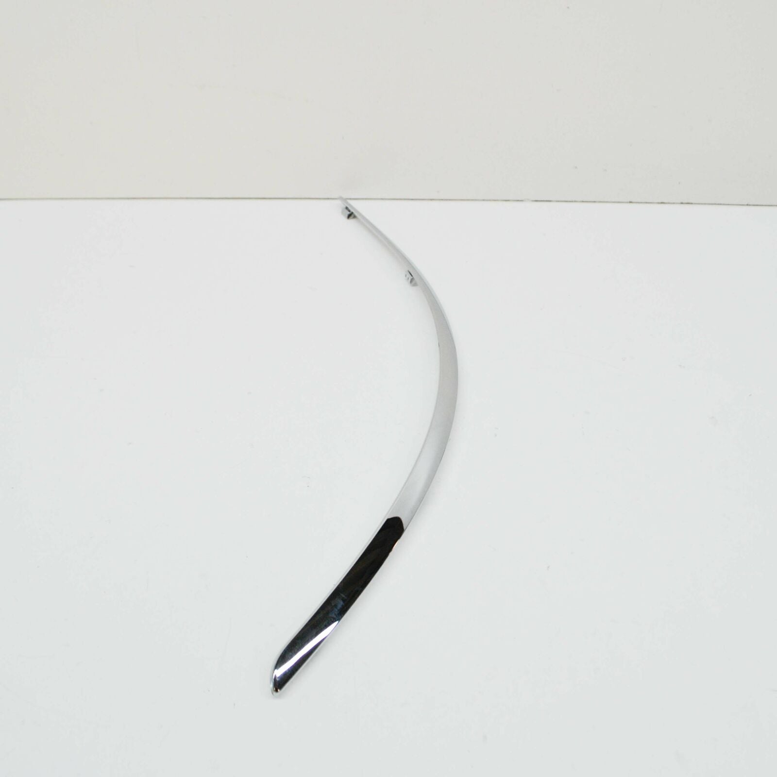 NEW MERCEDES-BENZ B W245 REAR RIGHT BUMPER MOLDING A1698852021 ORIGINAL