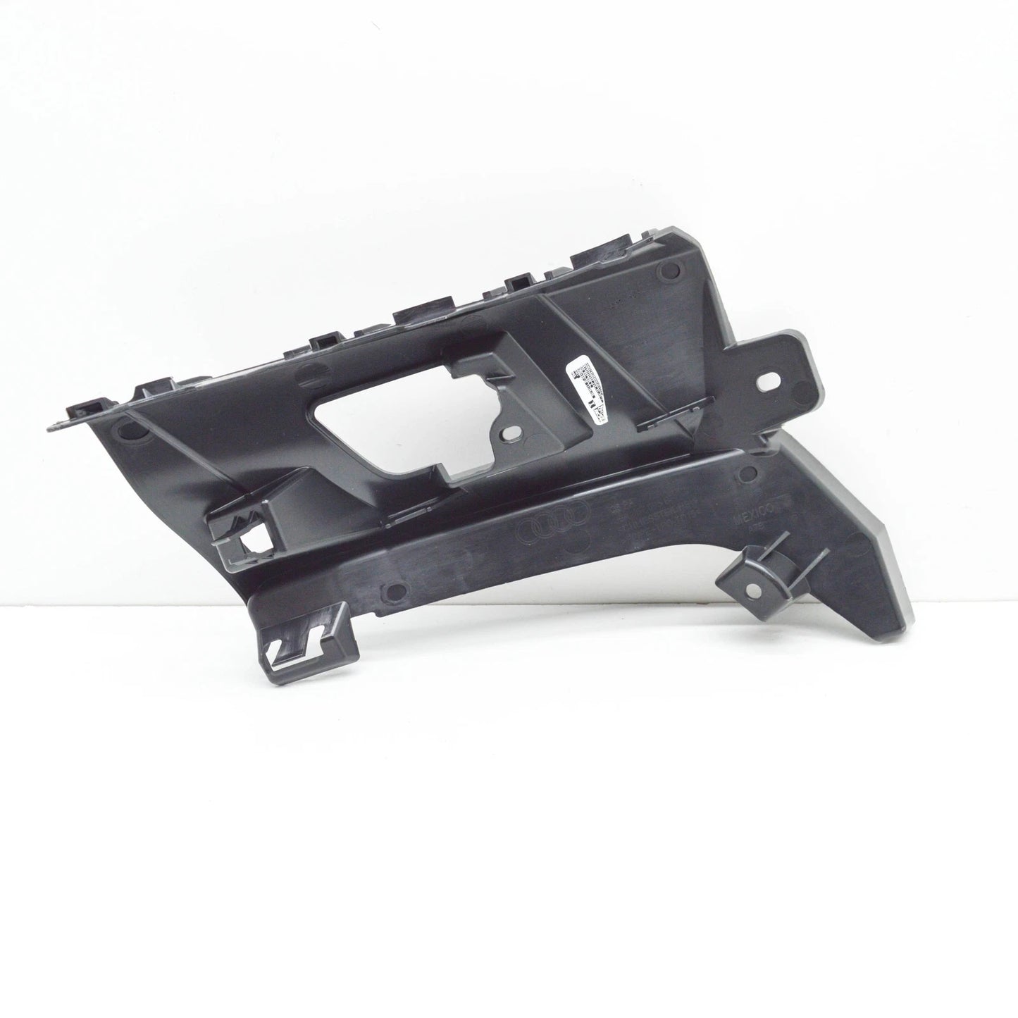 NEW AUDI Q5 FY 80A FRONT BUMPER LEFT CLOSING ELEMENT 80A807095E