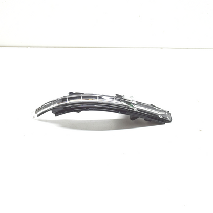 NEW AUDI A7 4G RIGHT WING MIRROR TURN INDICATOR 4G8949102A ORIGINAL