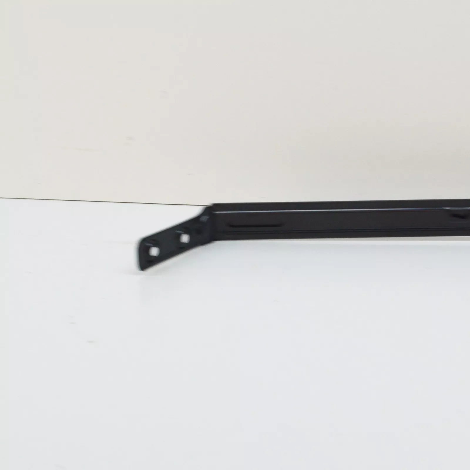 NEW VW CADDY MK3 RIGHT SLIDING DOOR RAIL COVER 2K0843796B ORIGINAL