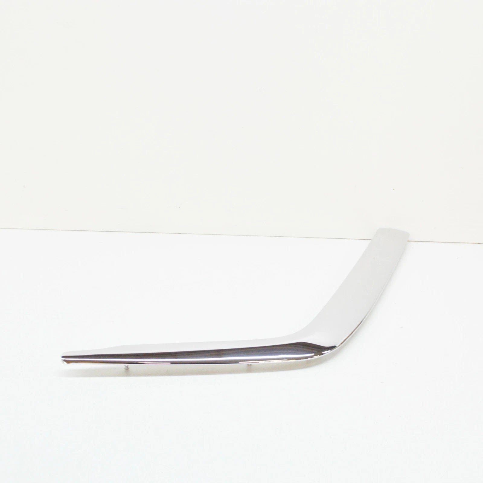 NEW MB S W140 FRONT BUMPER PANELLING RIGHT BAFFLE PLATE A1408801436