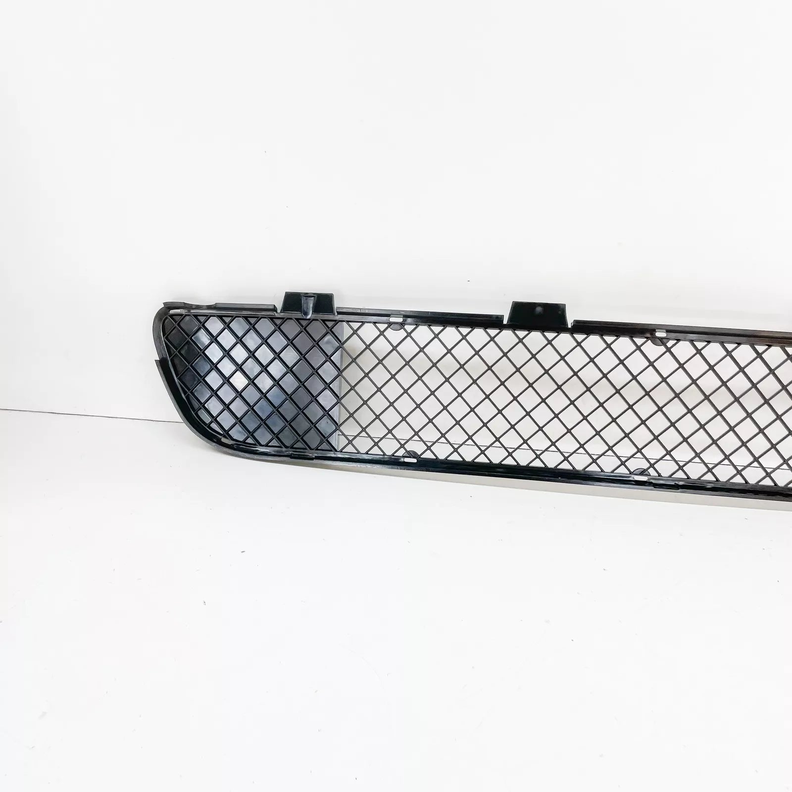 NEW BMW 5 E39 M-SPORT FRONT BUMPER GRILLE 51112496285 2003 ORIGINAL