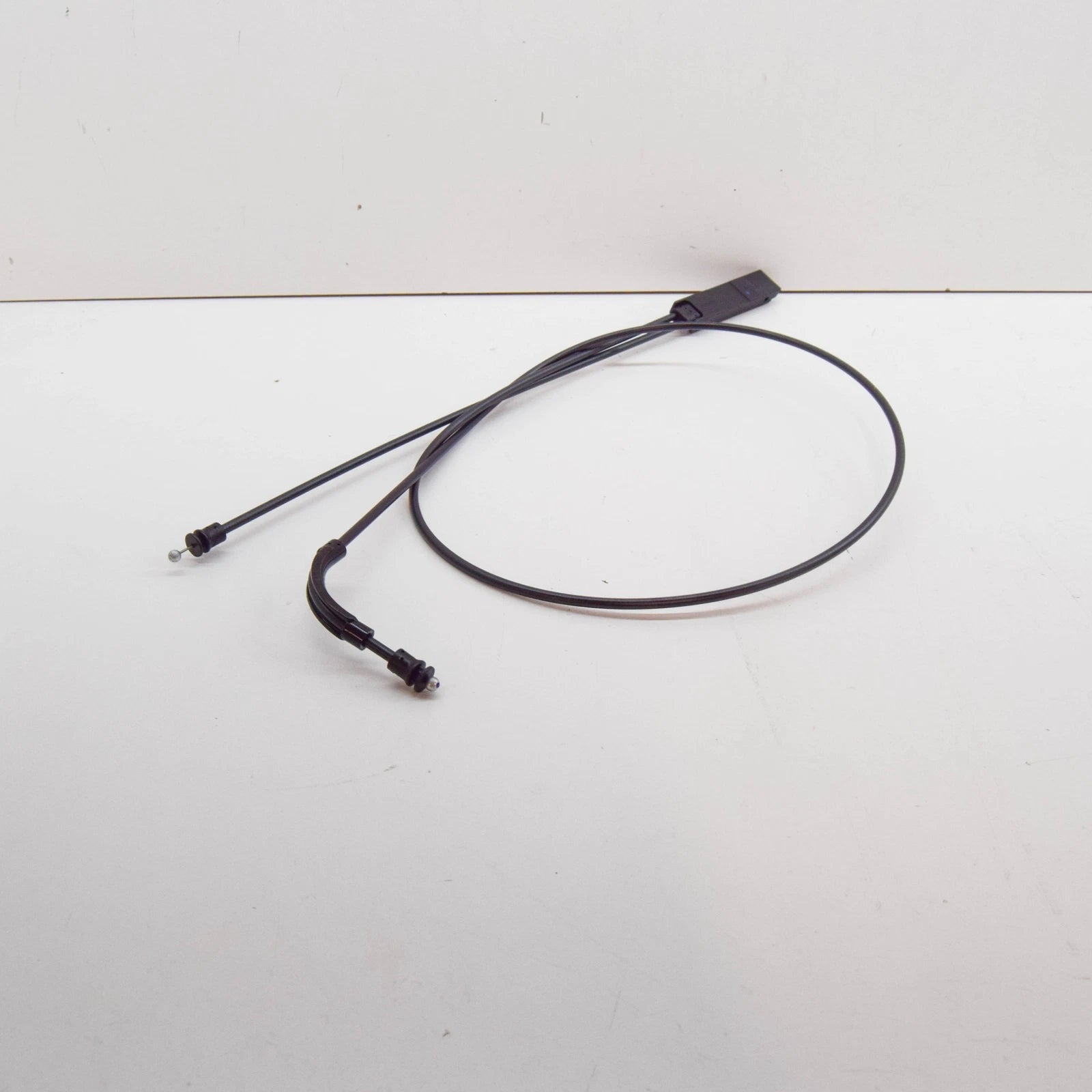 NEW MERCEDES-BENZ C W206 FRONT BONNET LOCK CABLE A2068801400 ORIGINAL