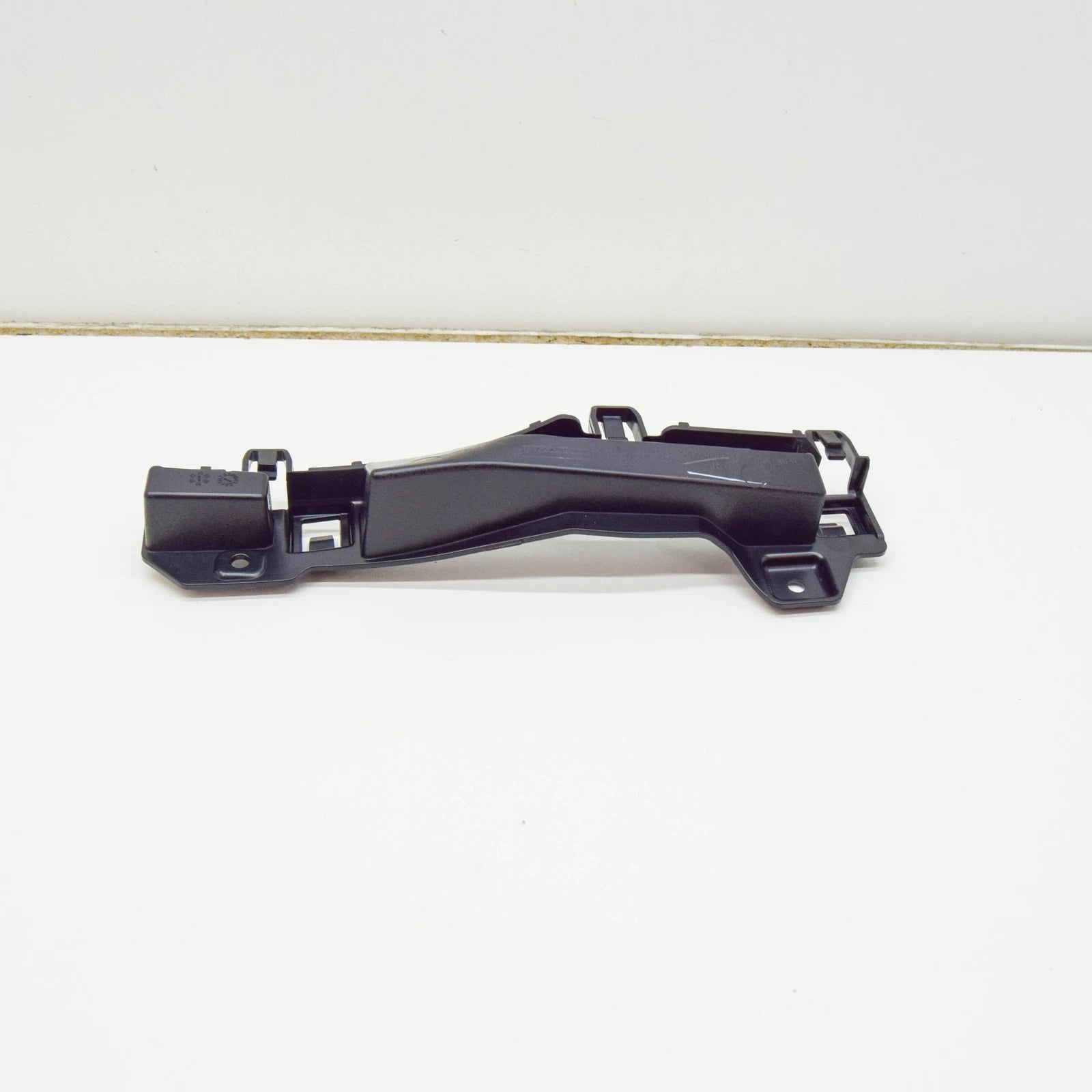 NEW BMW 2 COUPE G42 FRONT RIGHT SIDE SIDESKIRT HOLDER 51778495052 ORIGINAL