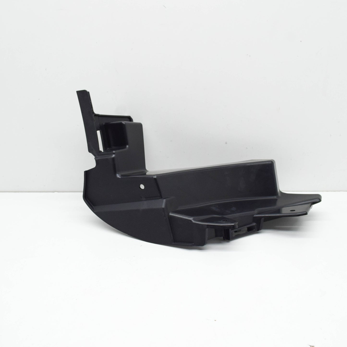 NEW MERCEDES-BENZ GLE C292 FRONT BUMPER LEFT CARRIER COVER A2928850024 ORIGINAL