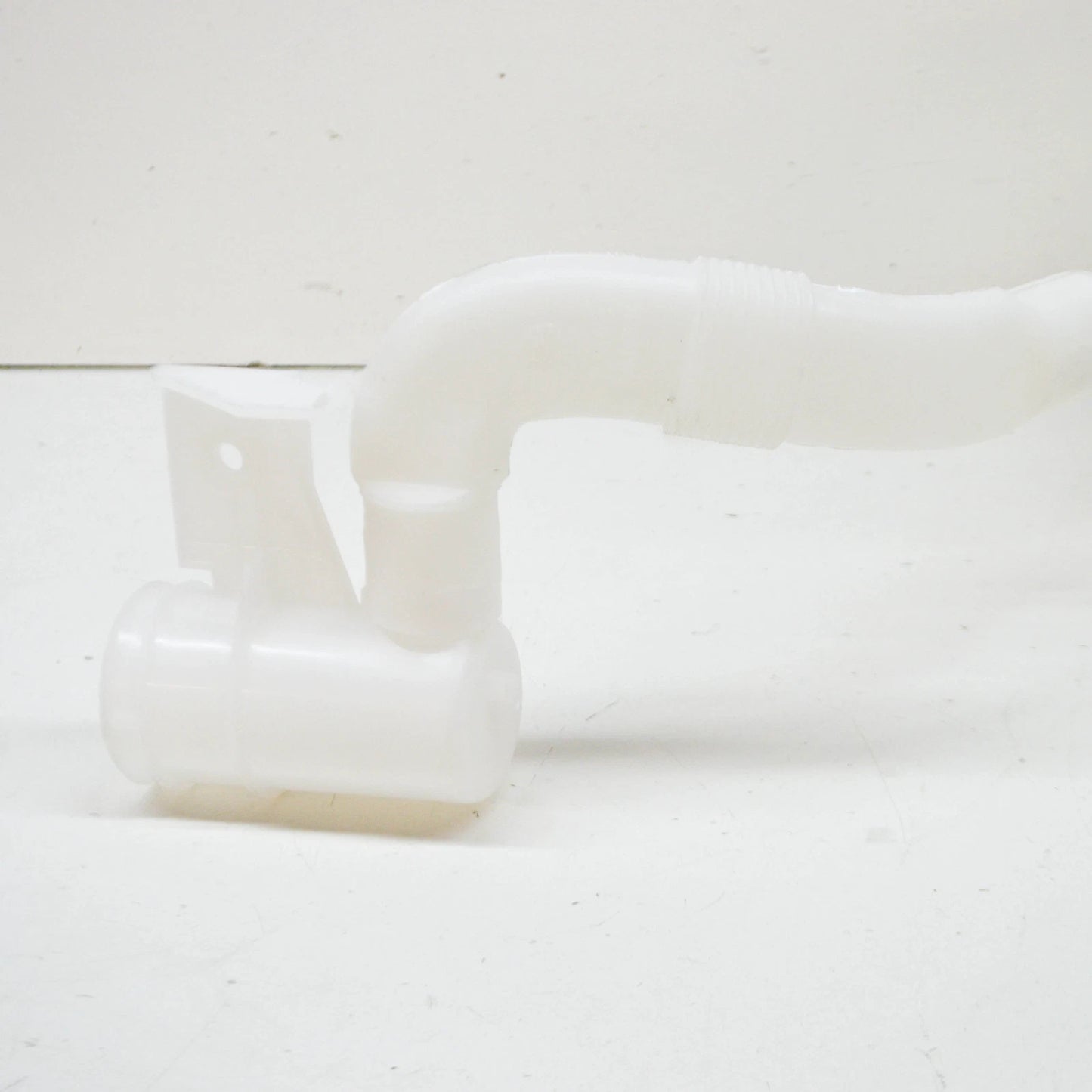 NEW VOLKSWAGEN BEETLE A5 WINDSCREEN WASHER RESERVOIR TANK 5C6955453S ORIGINAL