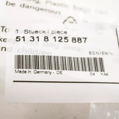 NEW BMW E38 SEDAN WINDSHIELD MOLDING TRIM SEAL UPPER 8125887 51318125887