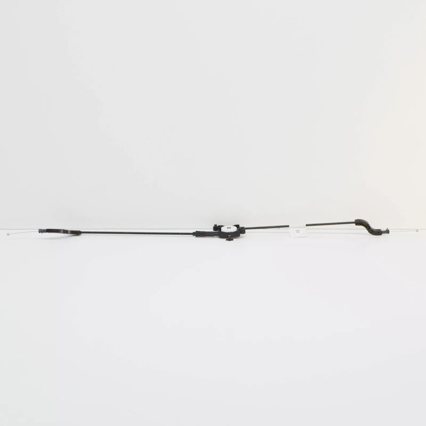 NEW AUDI Q2 GA CENTER BONNET LOCK CABLE 81A823531 ORIGINAL