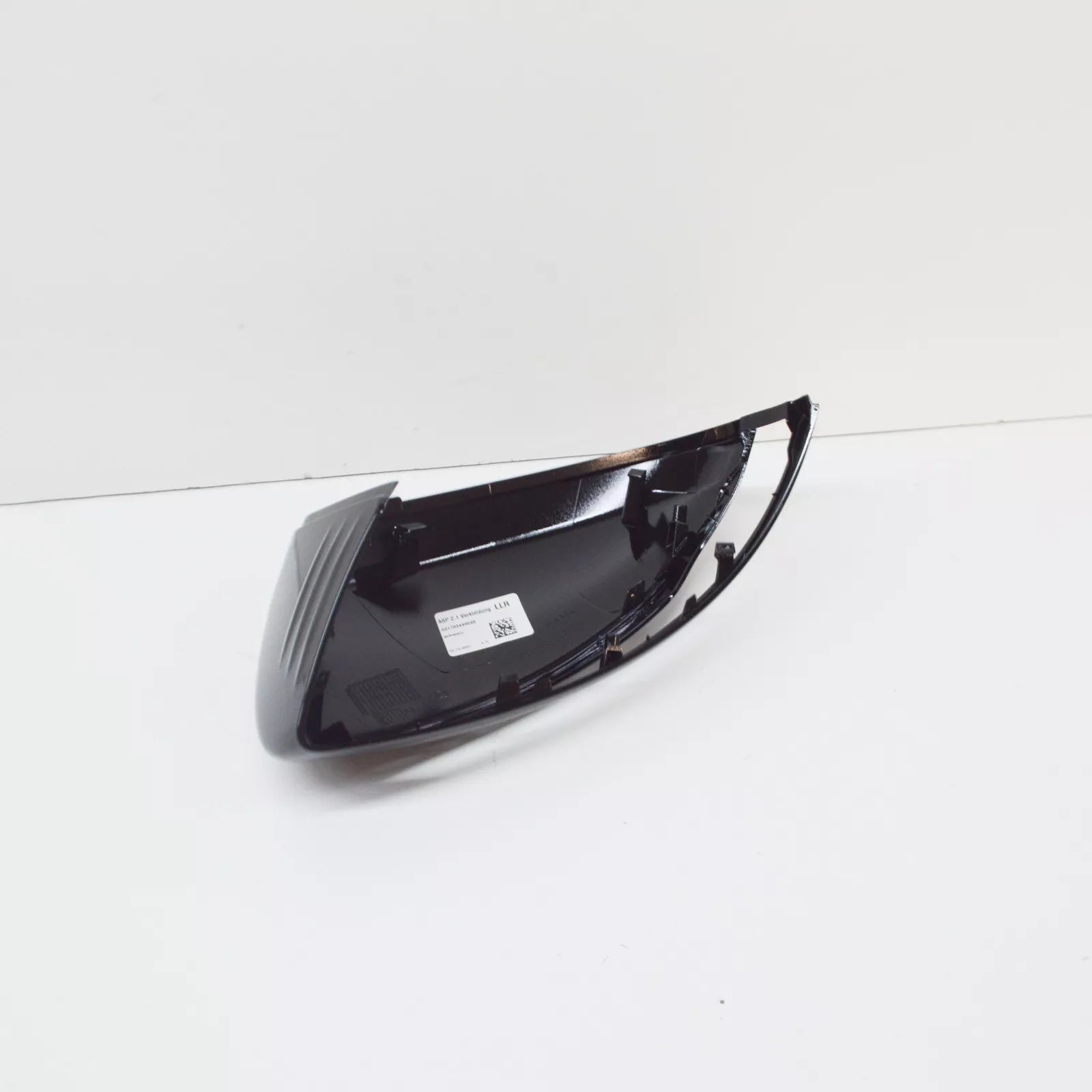 NEW MERCEDES-BENZ C W205 RIGHT WING MIRROR COVER LHD A09981150009040