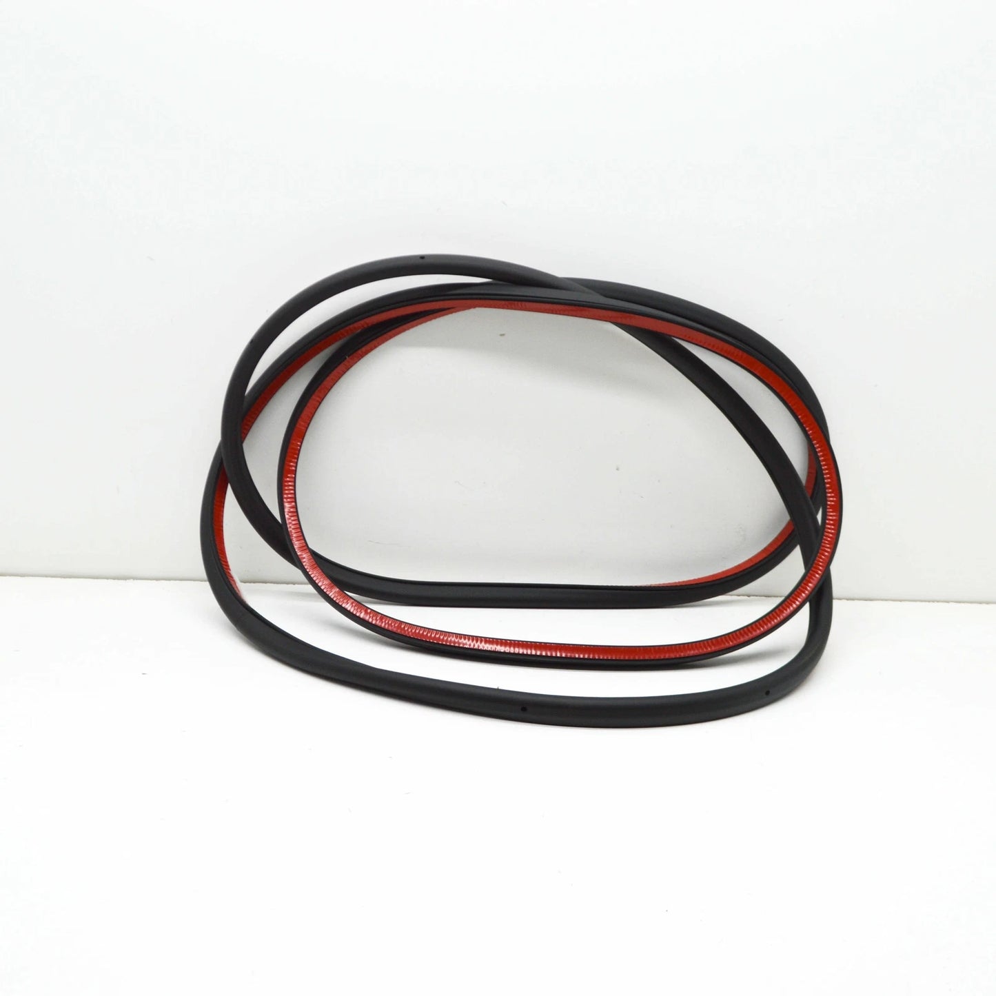 NEW AUDI Q3 8U FRONT LEFT OUTER DOOR SEAL RUBBER 8U0837911B