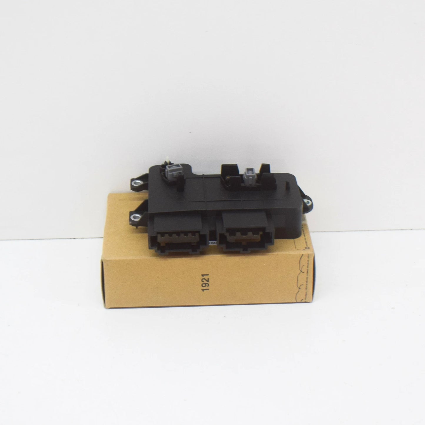 NEW AUDI TT 8J FRONT RIGHT SEAT CONTROL SWITCH UNIT 1Q0959748