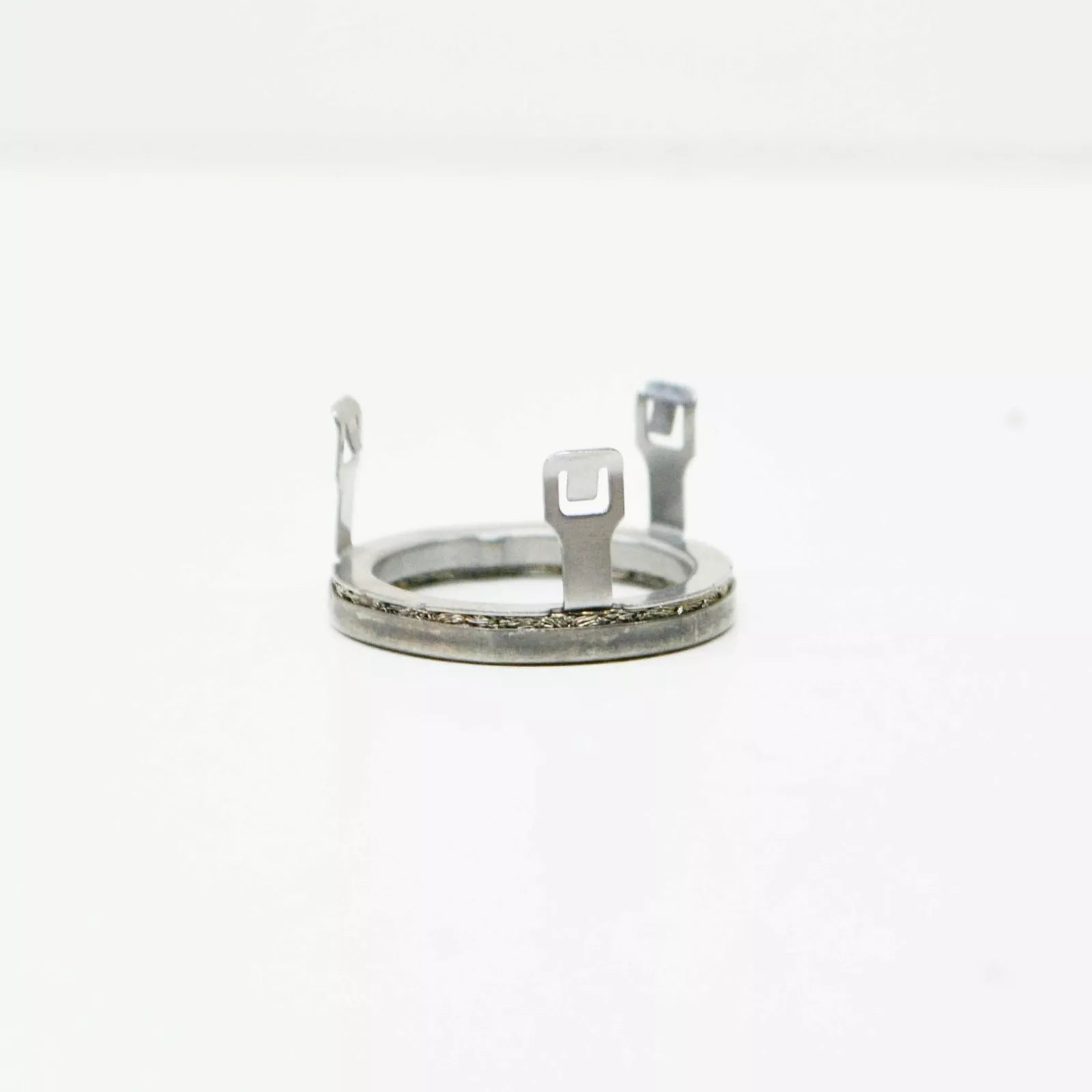 NEW BMW E60N E61N E63N FUEL INJECTOR DECOUPLING ELEMENT 7564751 13537564751