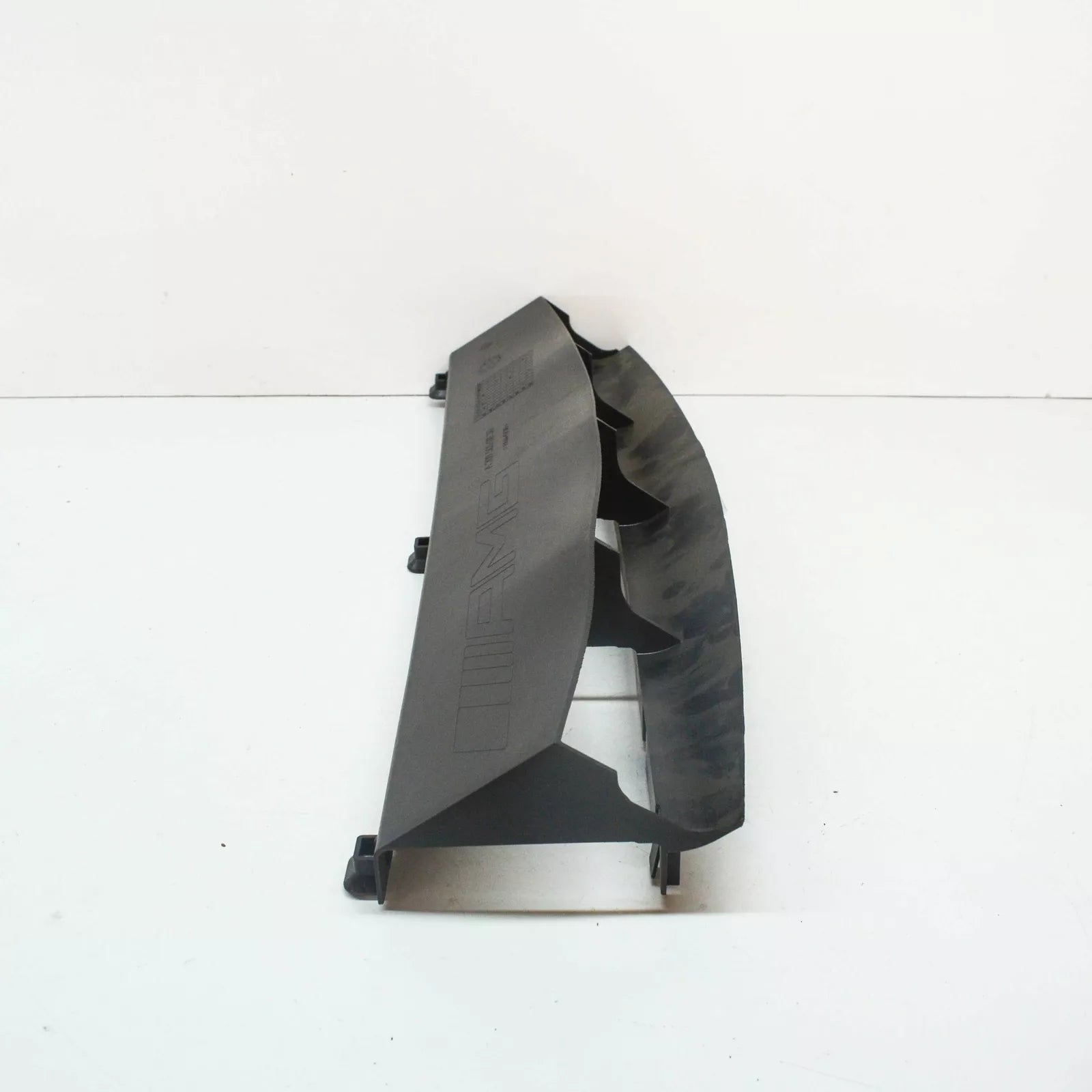 NEW MERCEDES-BENZ E W211 AMG LEFT OIL COOLER AIR BAFFLE A2095050830