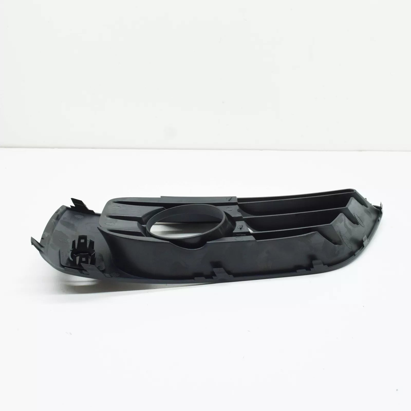 NEW BMW 2 F45 LEFT FOG LIGHT GRILLE W/PDC HOLE 51117407697 2015 ORIGINAL