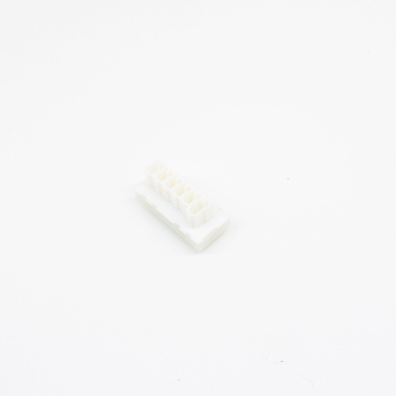 NEW MERCEDES BENZ C W204 POWER DISTRIBUTOR BLOCK A0055461040 ORIGINAL