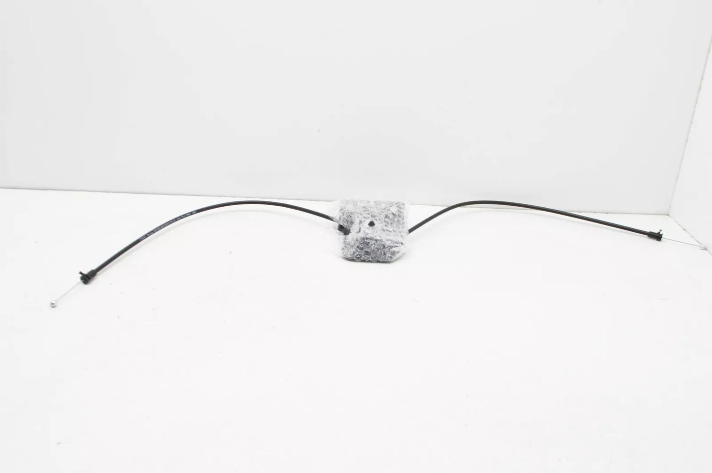 NEW AUDI Q5 80A FRONT BONNET HOOD LID LOCK RELEASE CABLE 80A823529D ORIGINAL