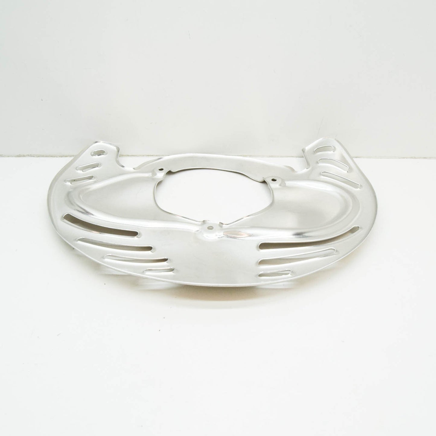 NEW AUDI RSQ3 8U FRONT LEFT BRAKE DISC PROTECTION 8U0615311 ORIGINAL