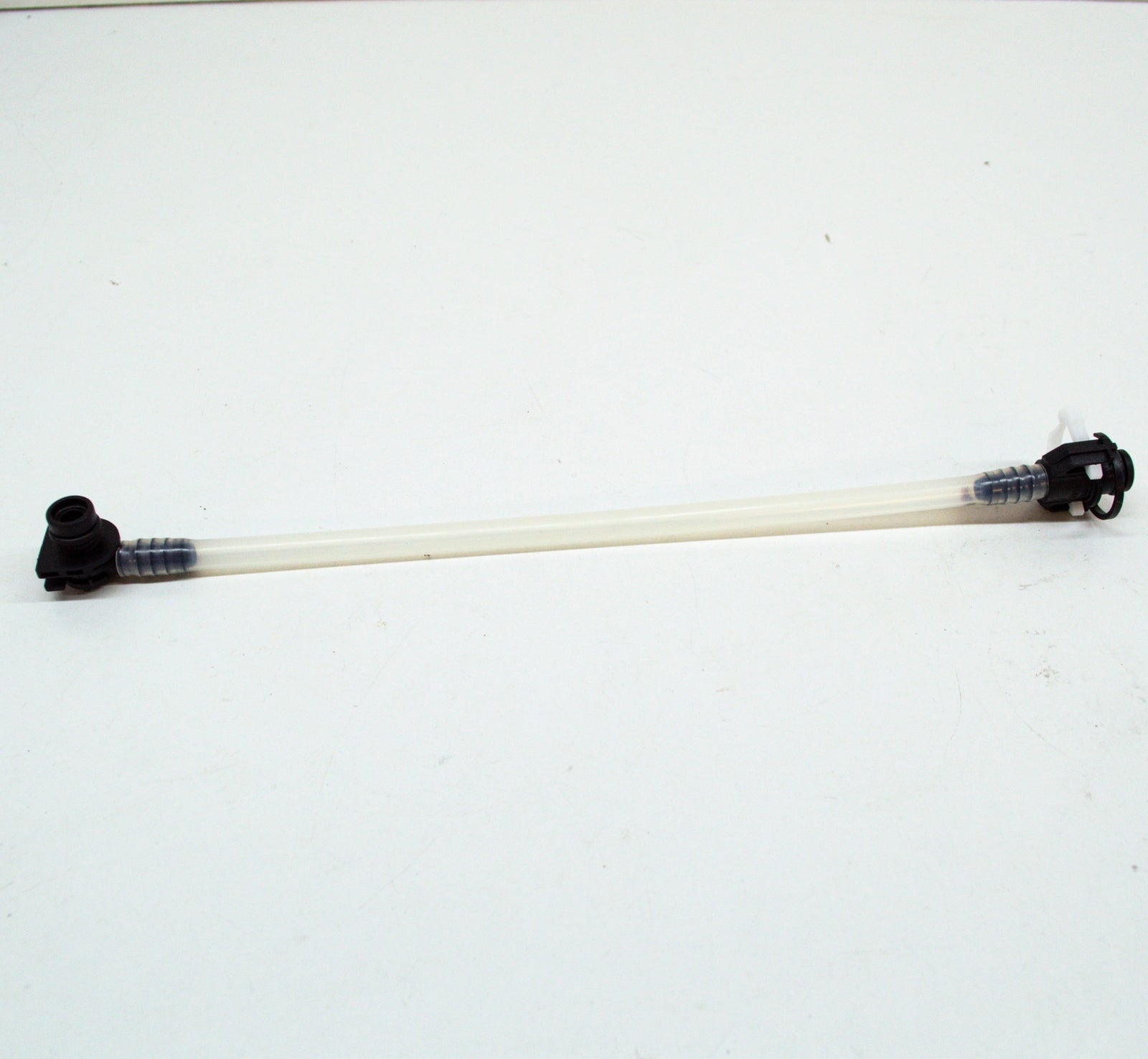 NEW MERCEDES-BENZ E-CLASS W124 FUEL PUMP LINE TO FUEL FILTER A6060700032