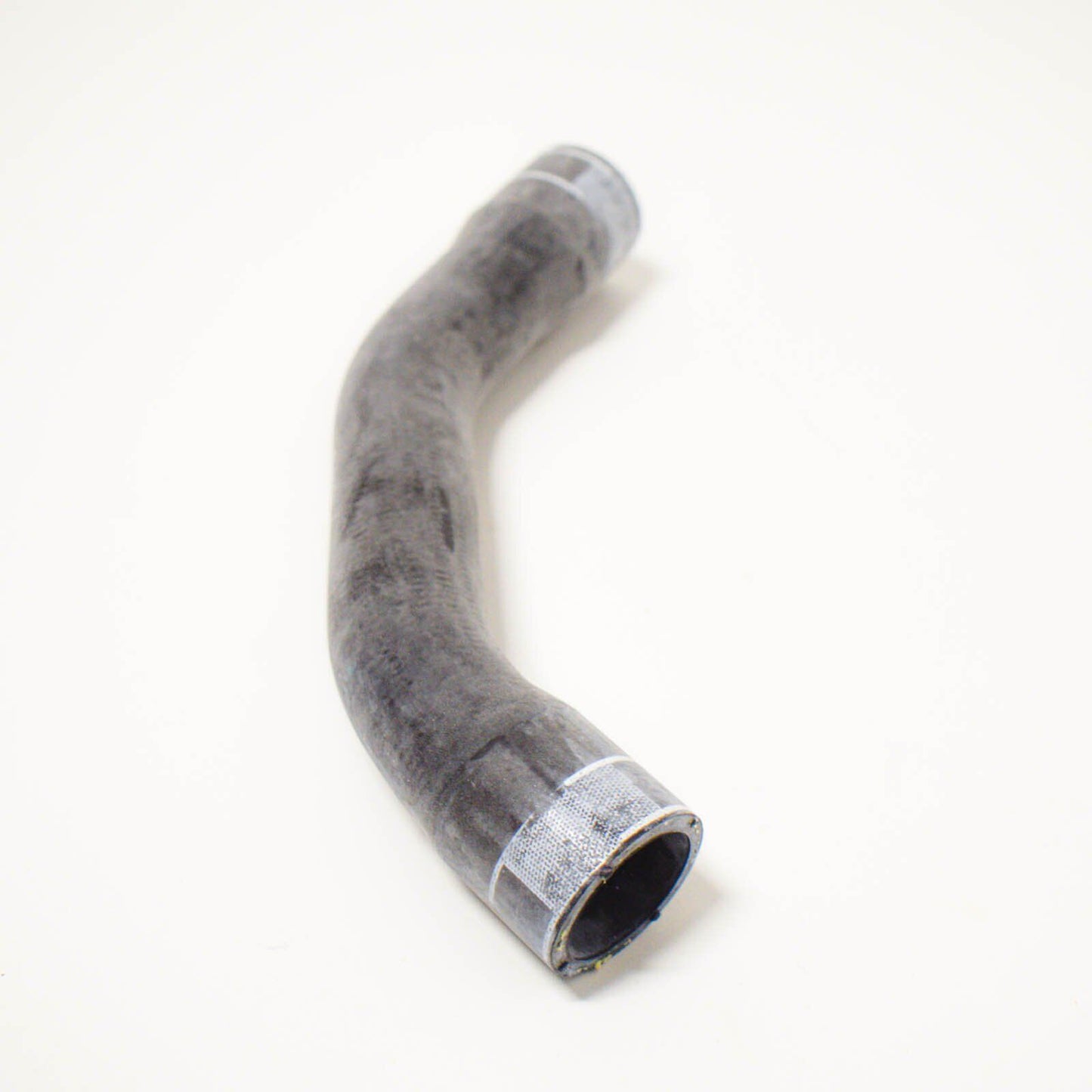 NEW AUDI R8 42 RIGHT SIDE RADIATOR PIPE HOSE 420121073 ORIGINAL